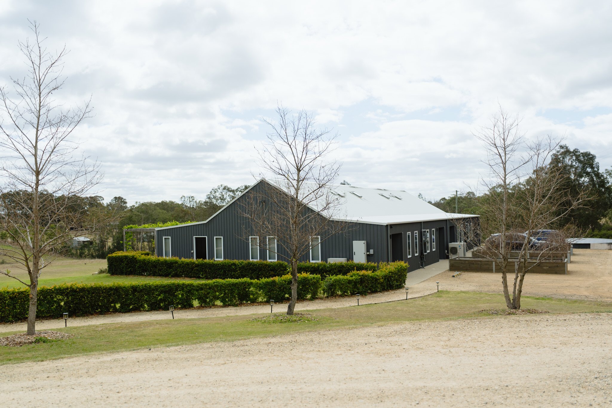 Squire's Vineyard Building Exterior