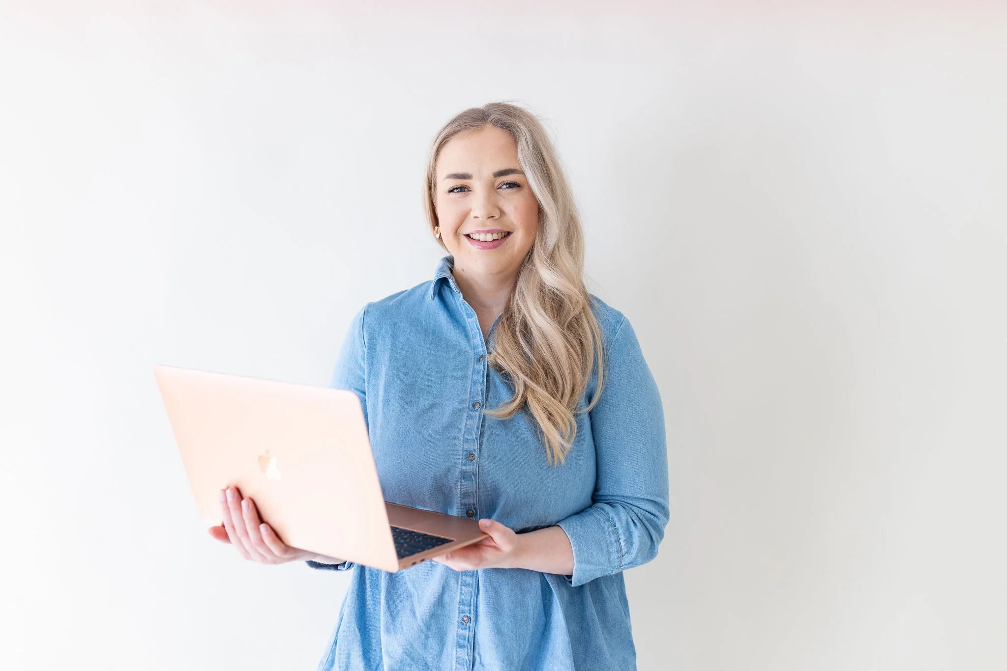 Miksi yrityksen nettisivut ovat tärkeät – ja miksi ne kannattaa päivittää ajoissa?