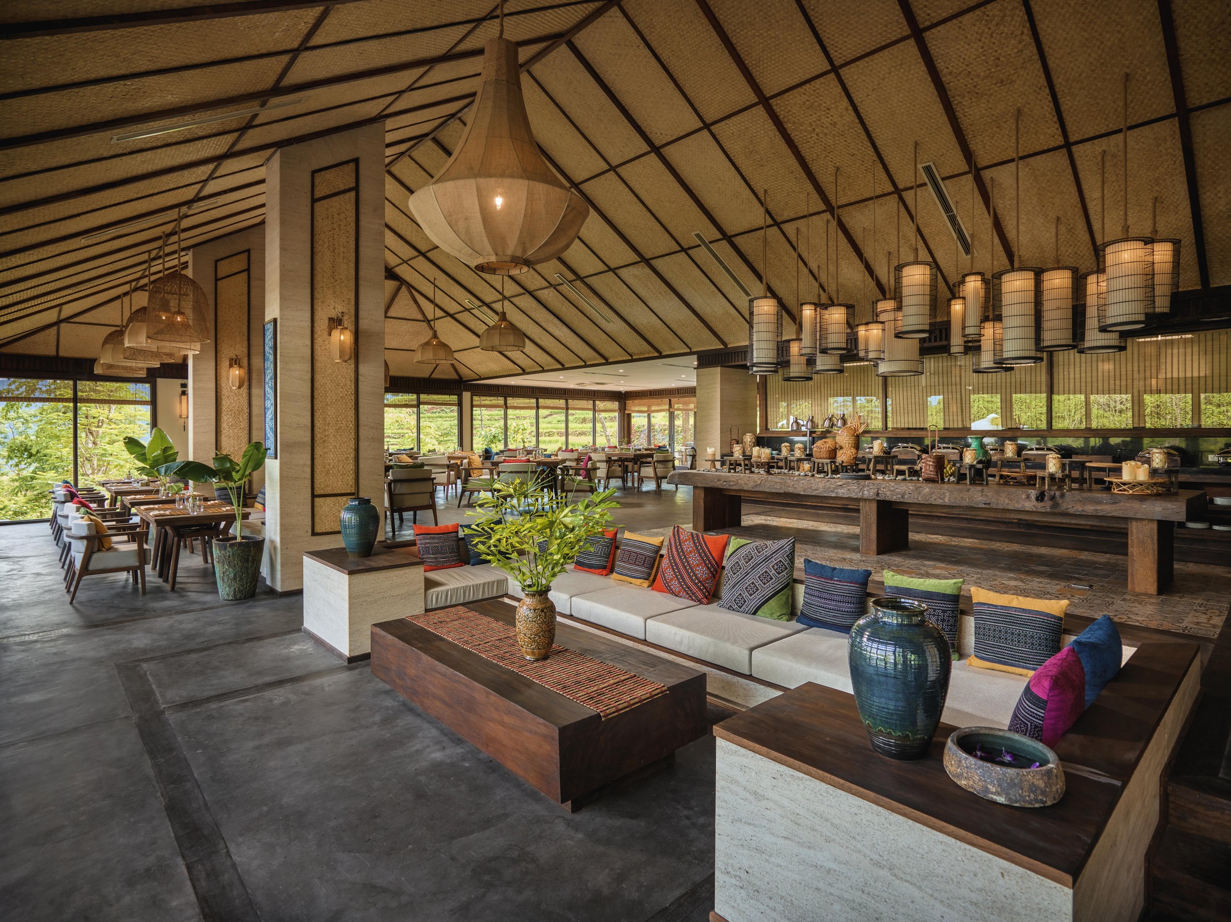 Restaurant Avana.jpg