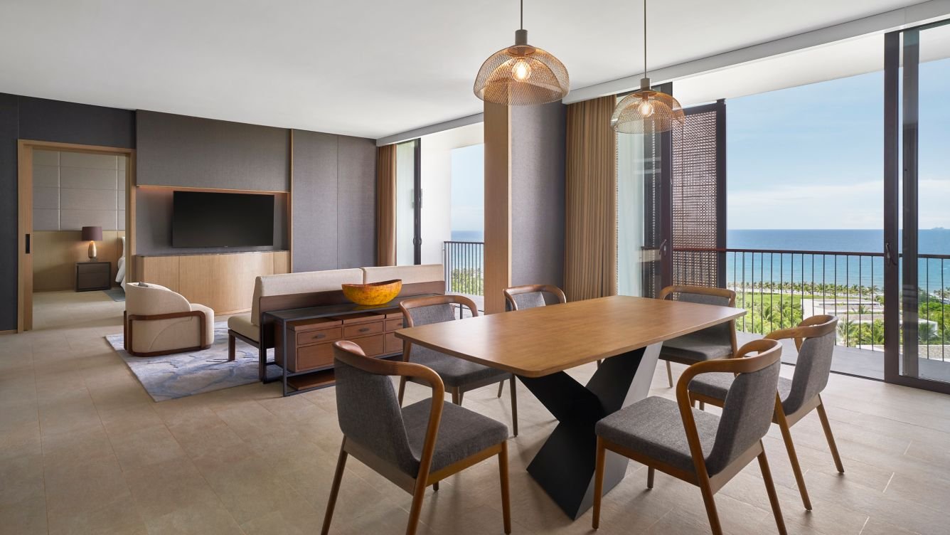Westin Cam Ranh executive suite lounge room.jpg