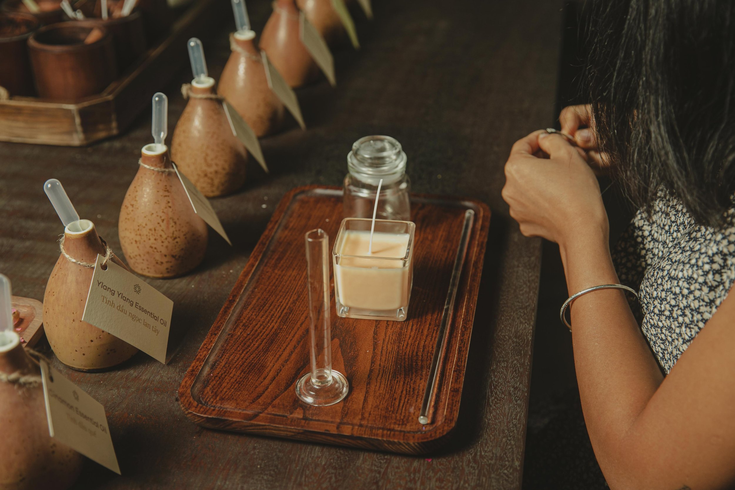 Scented candle workshop Avana.jpg