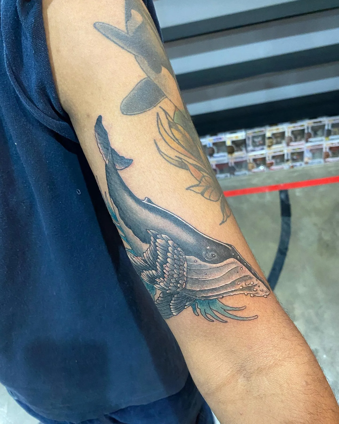 More on my apprentice Mark @calm_tattoos 🐋🐋

#neotraditional #neotraditionaltattoo #tattoo #colourtattoo #ink