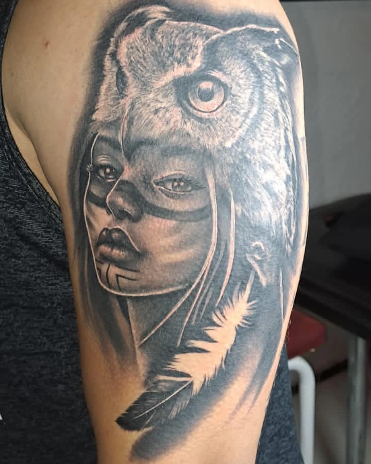 Portrait from the other day, thank you Wesley 🦉

#owl #portrait #blackandgrey #tattoo #portraittattoo #owltattoo #ink