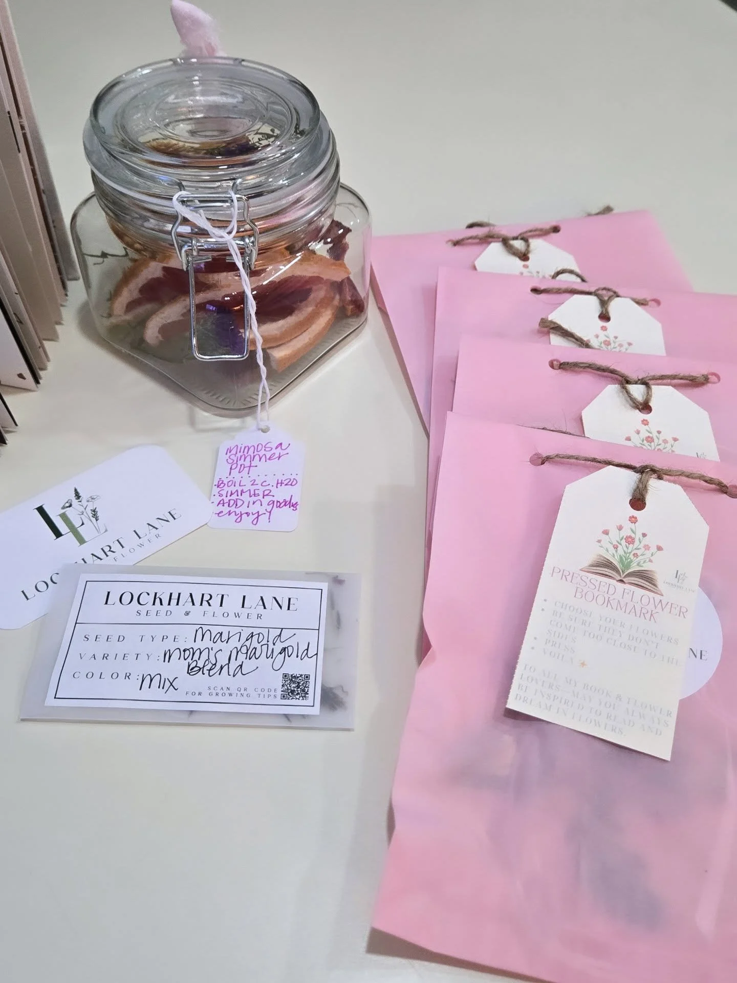 Some sweet gifts for sweet girls 🌸📚

Who doesn&rsquo;t love a long weekend with your besties? Slow mornings, shared stories, and pages turned side by side. This little moment was inspired by book lovers, friends for the ages, and always our Marigol