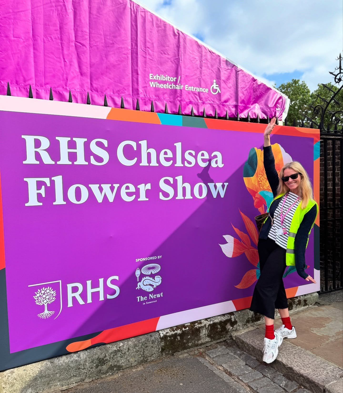 Three weeks since Chelsea 🫶🏼🫶🏼 loved being part of the best team @poppysturleyflowers 🌸🌸🌸🌸🌸