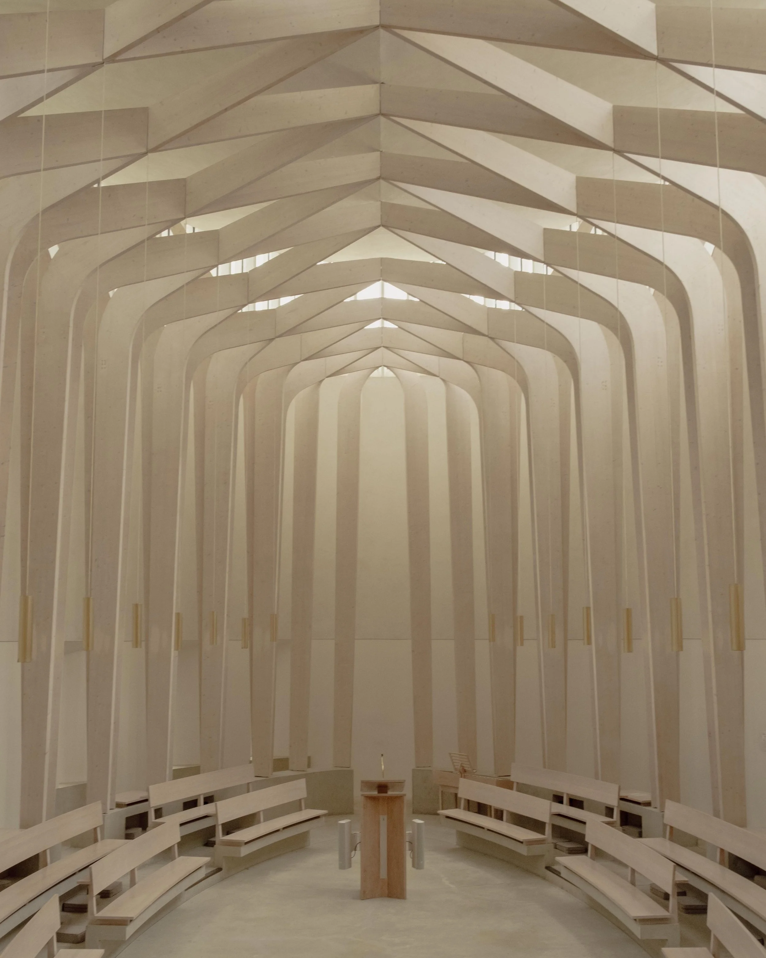 Bishop Edward King Chapel  |  Niall McLoughlin Architects
