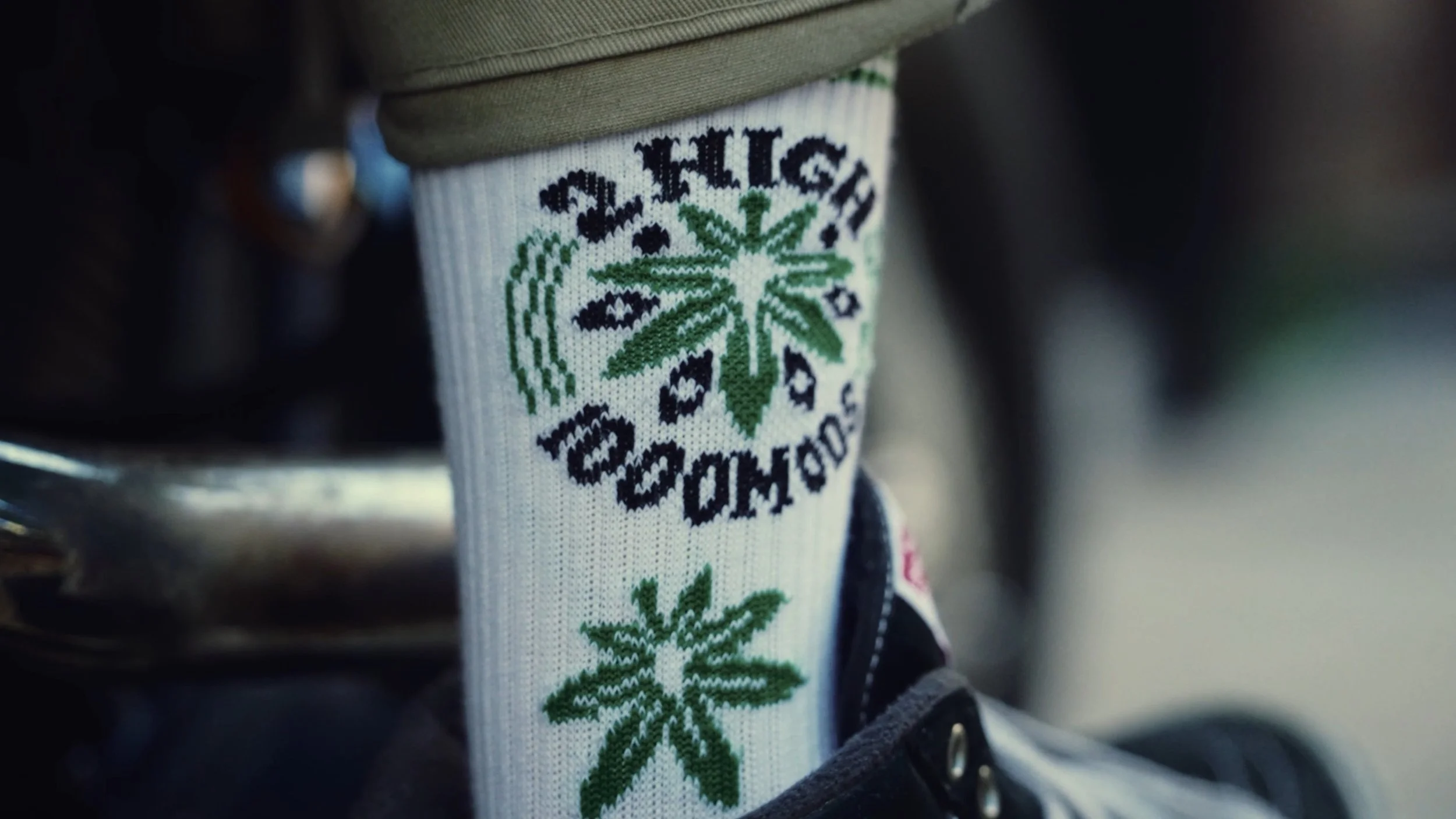 2-1000mods-2high-merch.jpg