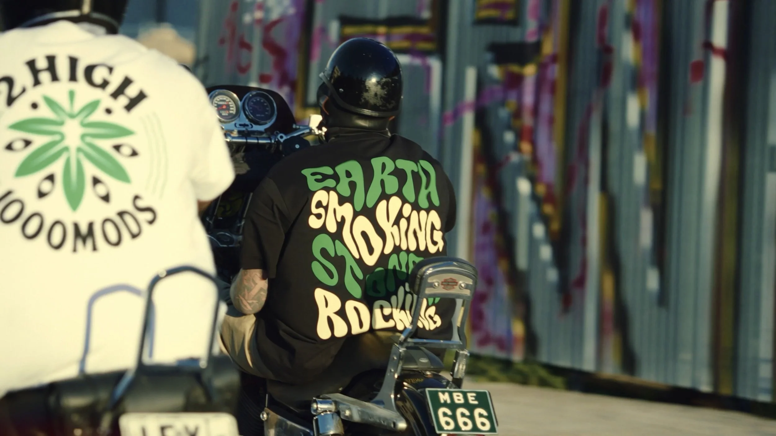 1-1000mods-2high-merch.jpg