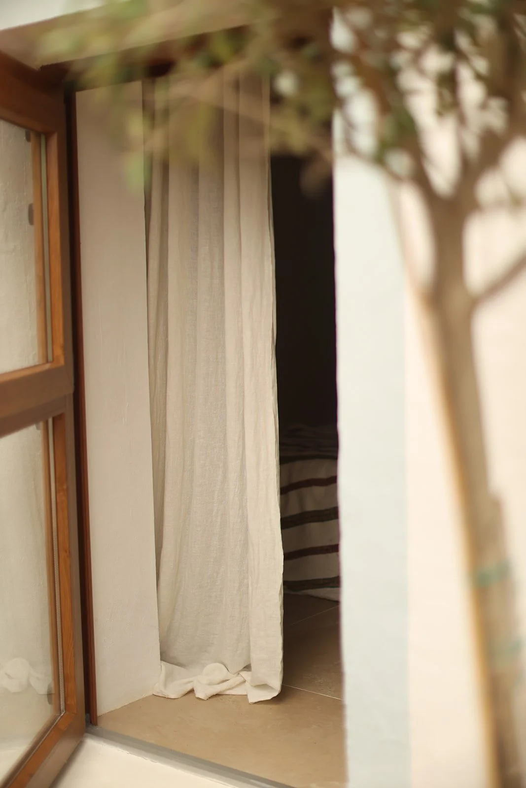 Door into bedroom