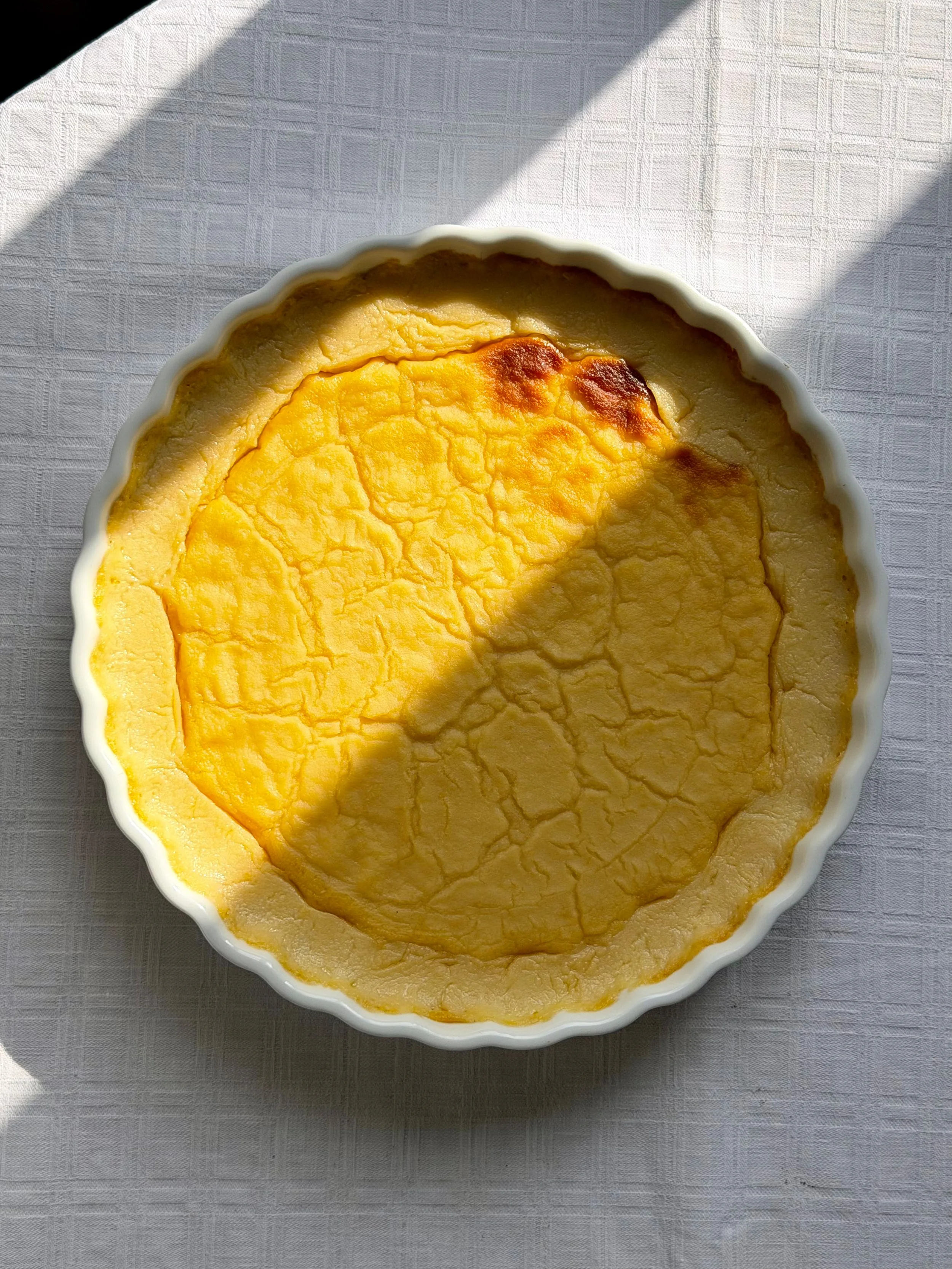 Ελαφριά “γαλατόπιτα” με λεμόνι 