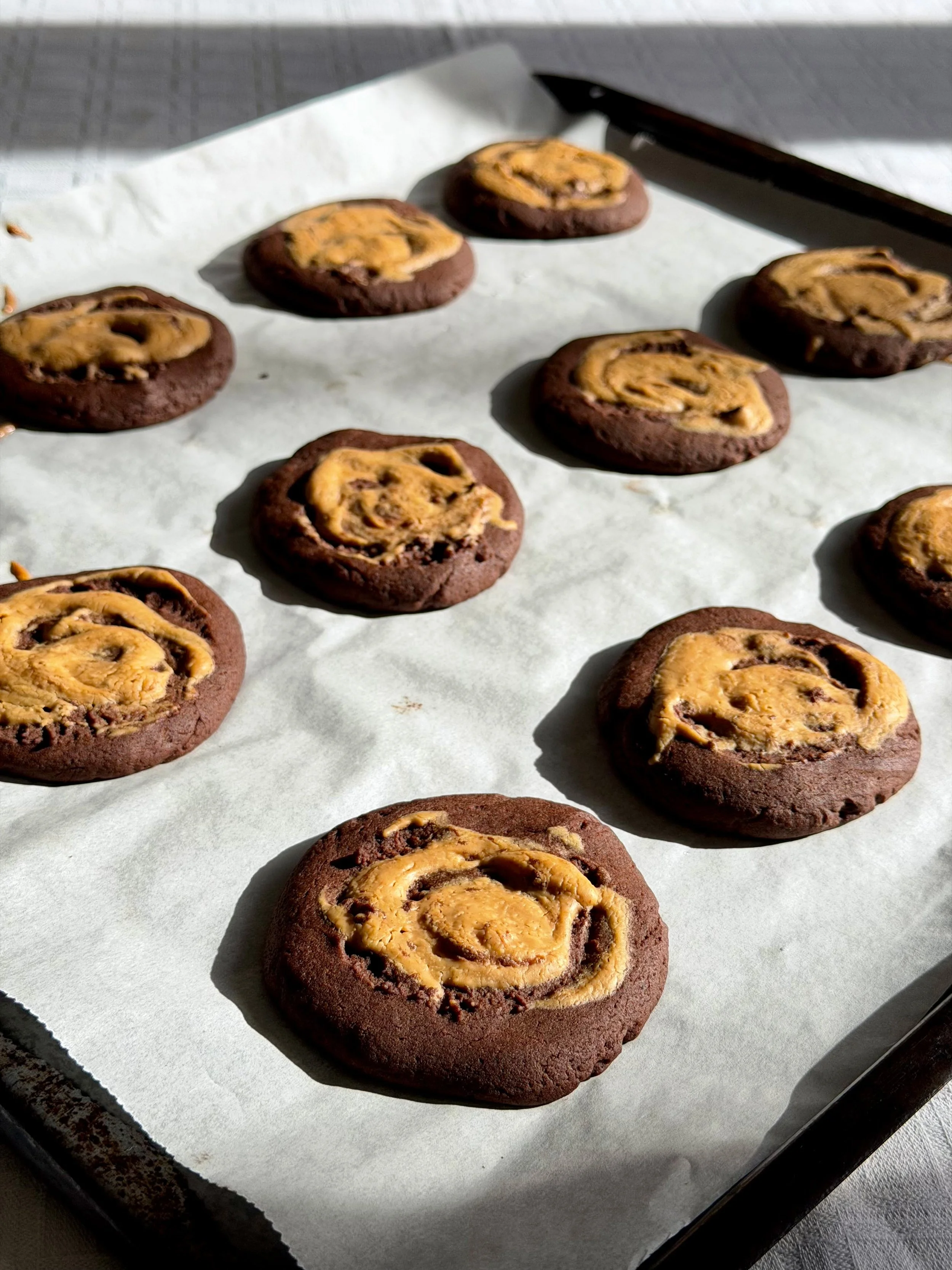 Σοκολατένια cookies με φυστικοβούτυρο
