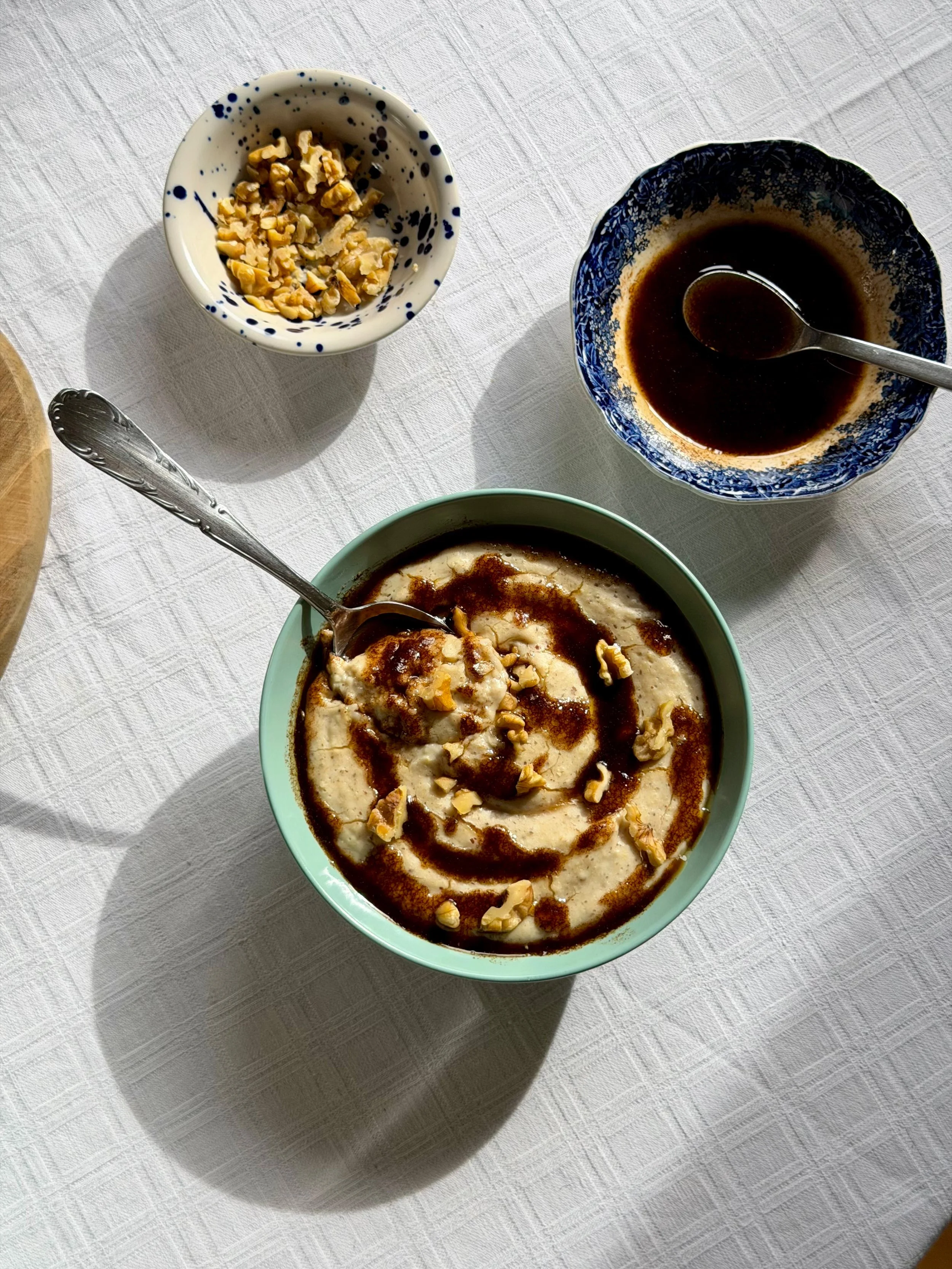 Πρωτεϊνική κρέμα βρώμης με γεύση cinnamon roll