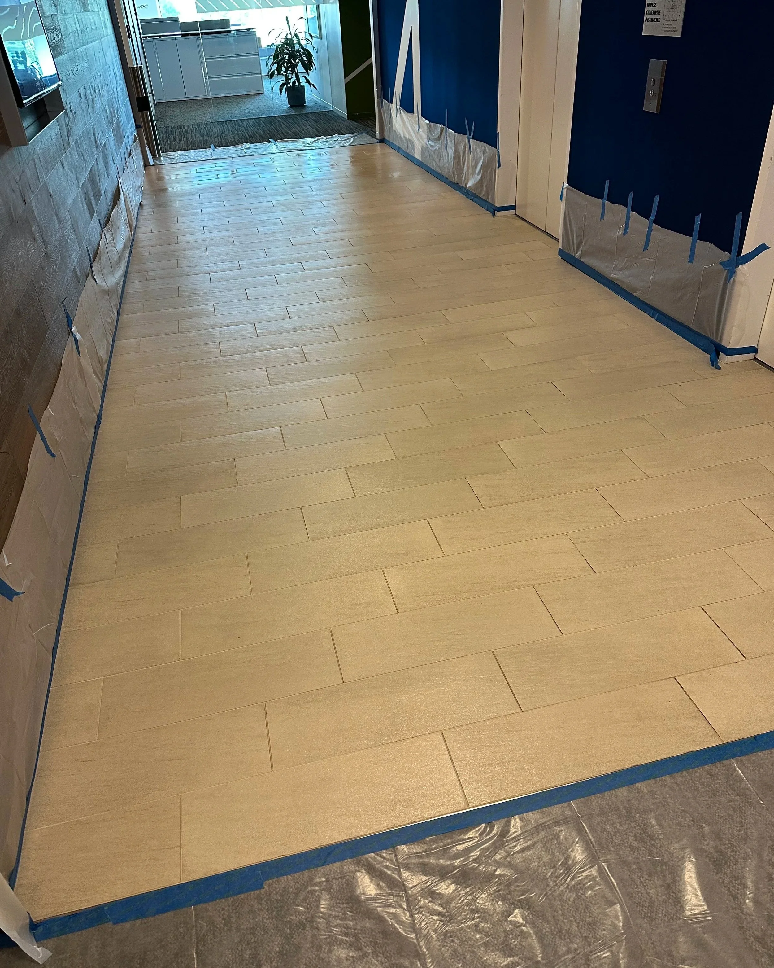 Before we start any floor project, we use the best materials to protect the carpet, walls and any metals that can be affected while we perform the work.