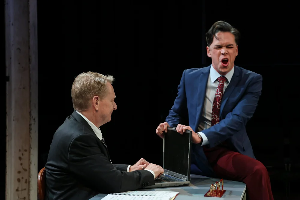 2025_FAT_PIG_OPERA_OLIVER_HALL_PH_CAMERON5.jpg