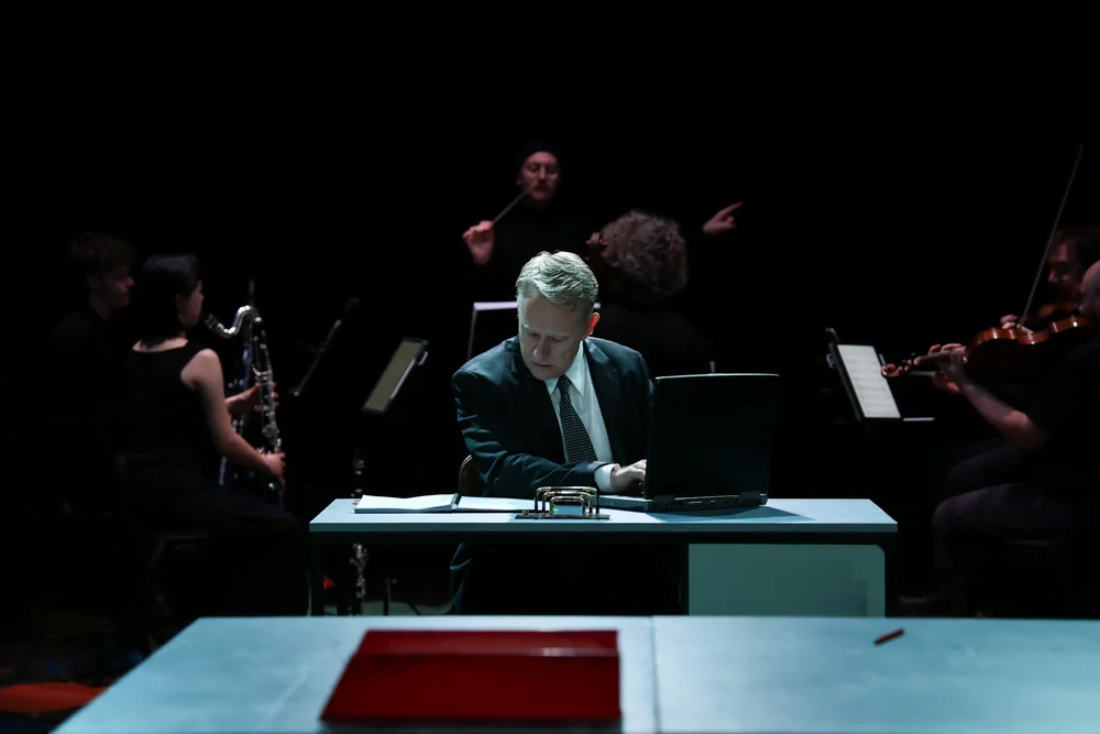 2025_FAT_PIG_OPERA_OLIVER_HALL_PH_CAMERON11.jpg