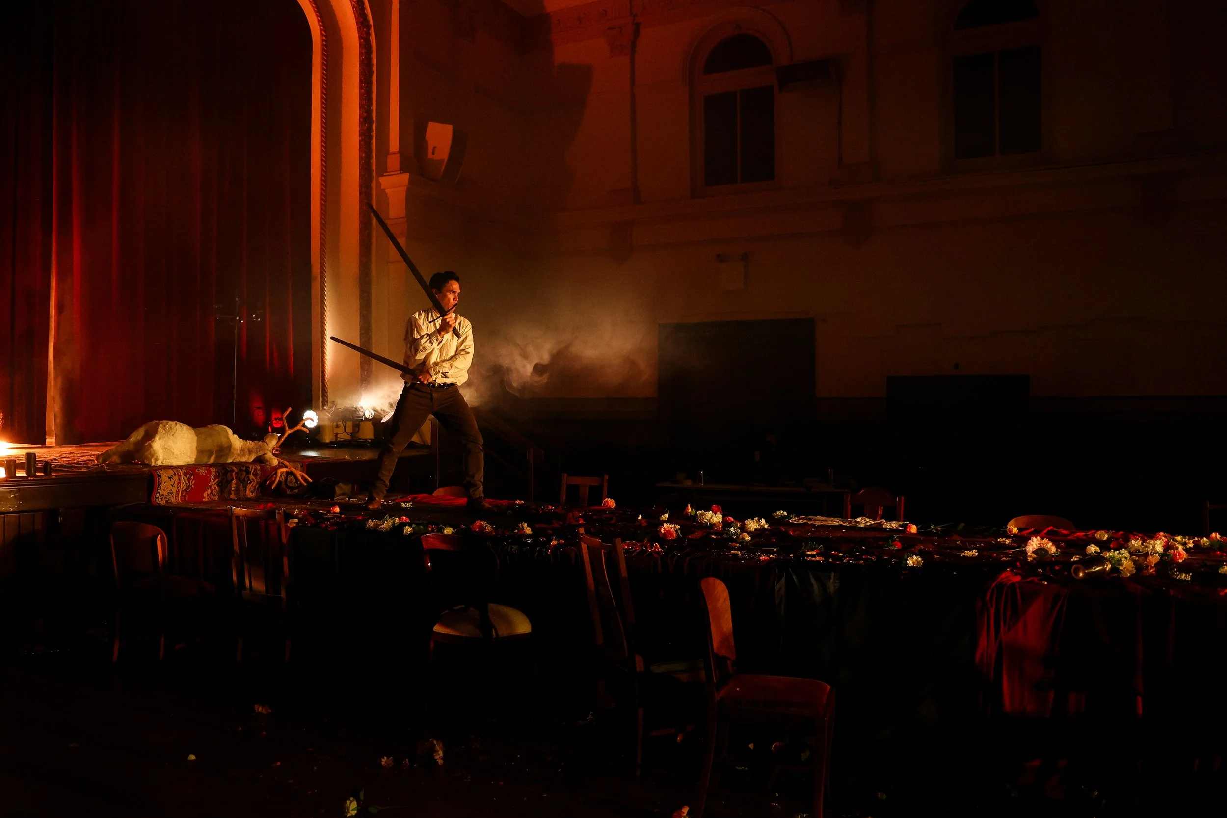 2025_MACBETH_OLIVER_HALL_PH_KATE_CAMERON45.jpg
