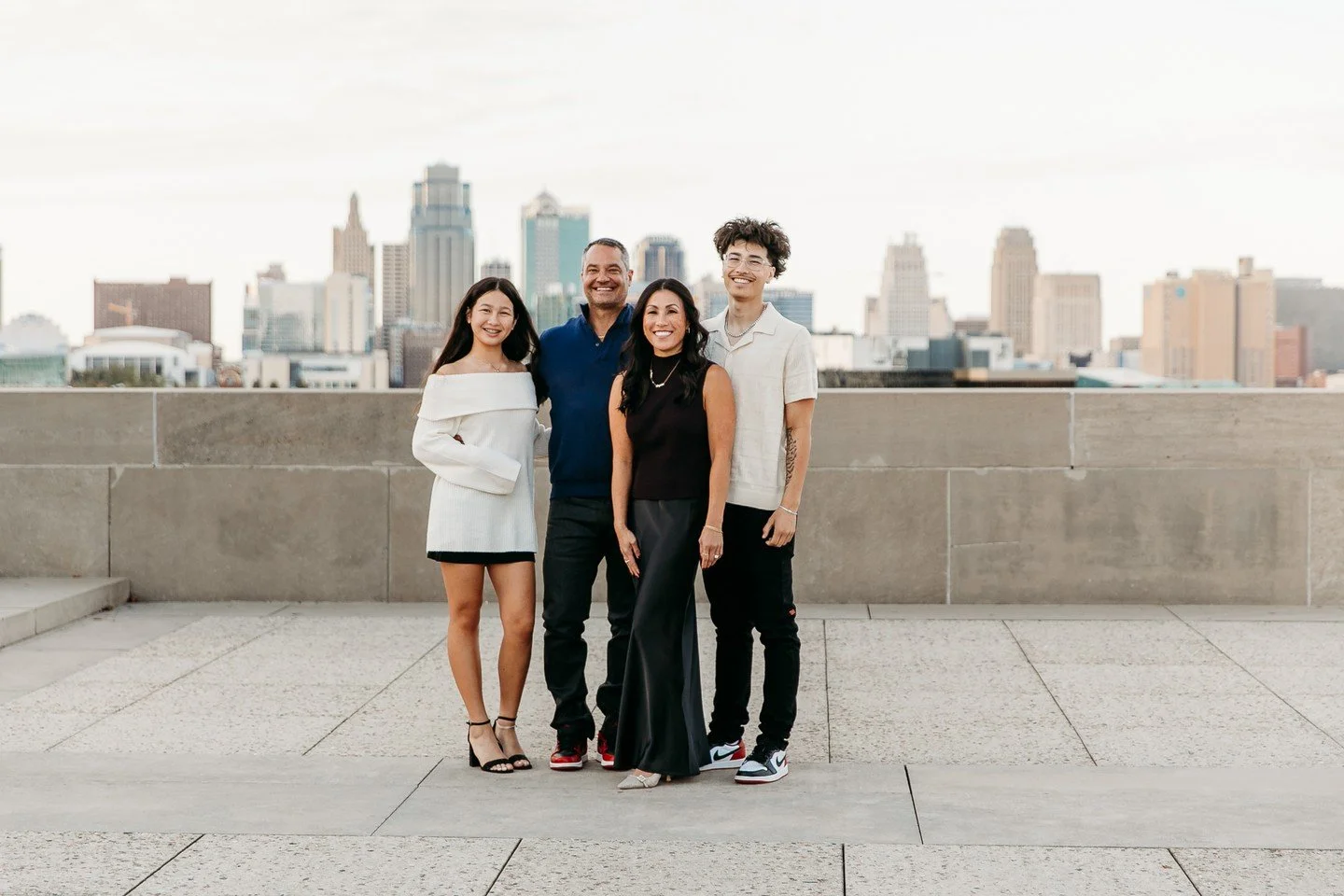 Such a sweet session with a wonderful fam! 💛 From childhood friends to so many memories over the years&hellip; and now another beautiful one at Liberty Memorial. What an amazing view, and what a beautiful crew! Hard to share just a few! (See what I 
