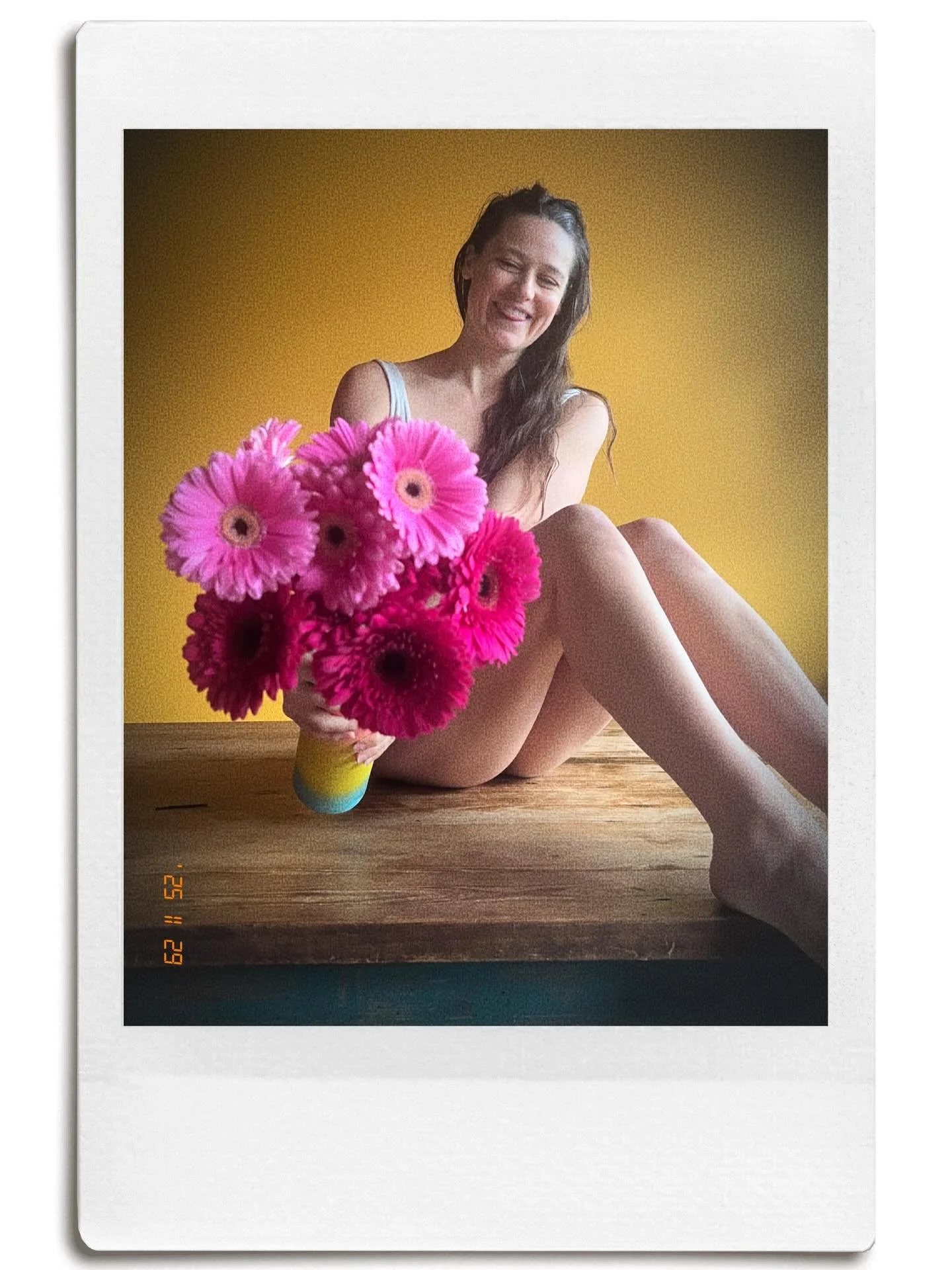 What do you know that I&rsquo;ve forgotten? 💋 

I asked my parts this in my journal last night. And I asked Self this too. Let parts and Self talk to each other. 

I almost forgot how much joy shines out of the flowers 

This is my birthday bouquet 