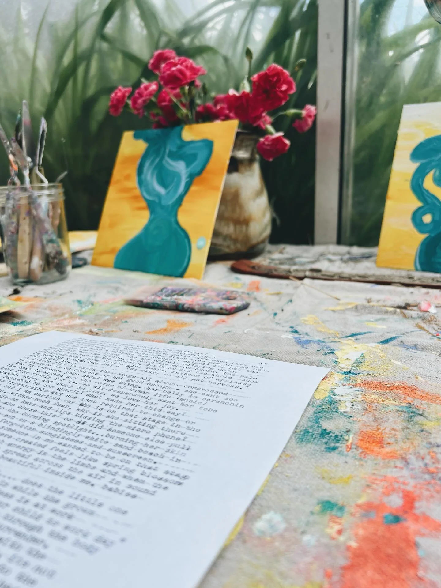 It&rsquo;s not &lsquo;bring your child to work day&rsquo; when the goddess is at work. 🌼

I&rsquo;m exploring my &ldquo;inner child&rdquo; who freezes under the spotlight and the &ldquo;creatrix&rdquo; who just wants to make love to the universe. 

