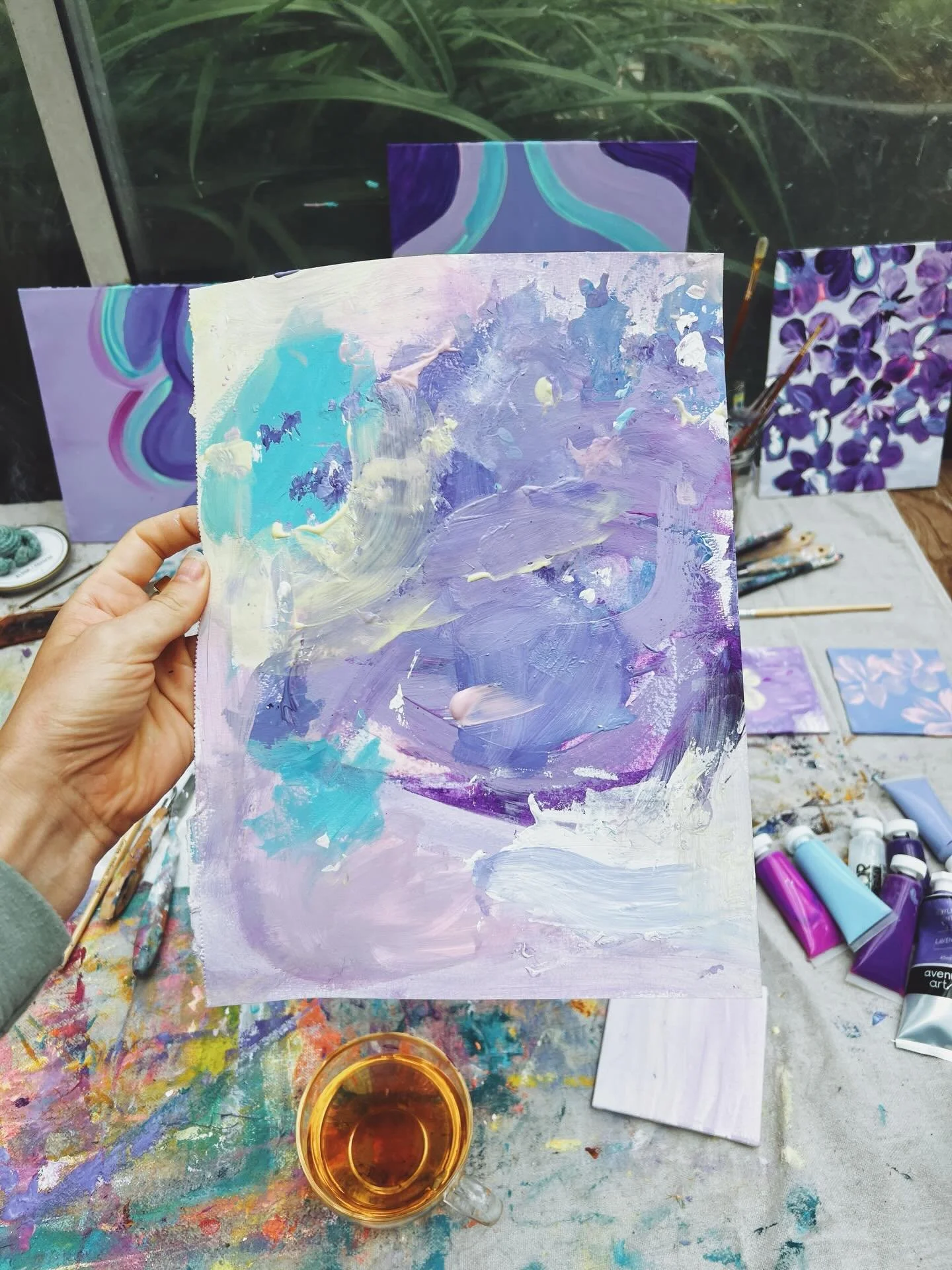 Just sitting here, sipping Jasmine tea and staring at the color, purple and a cloudy spring day in the Pacific Northwest ✌🏼 

🌻 cha 

If you want to keep sitting with me &hellip;. i share my writing on Substack and i lead an online women&rsquo;s ci