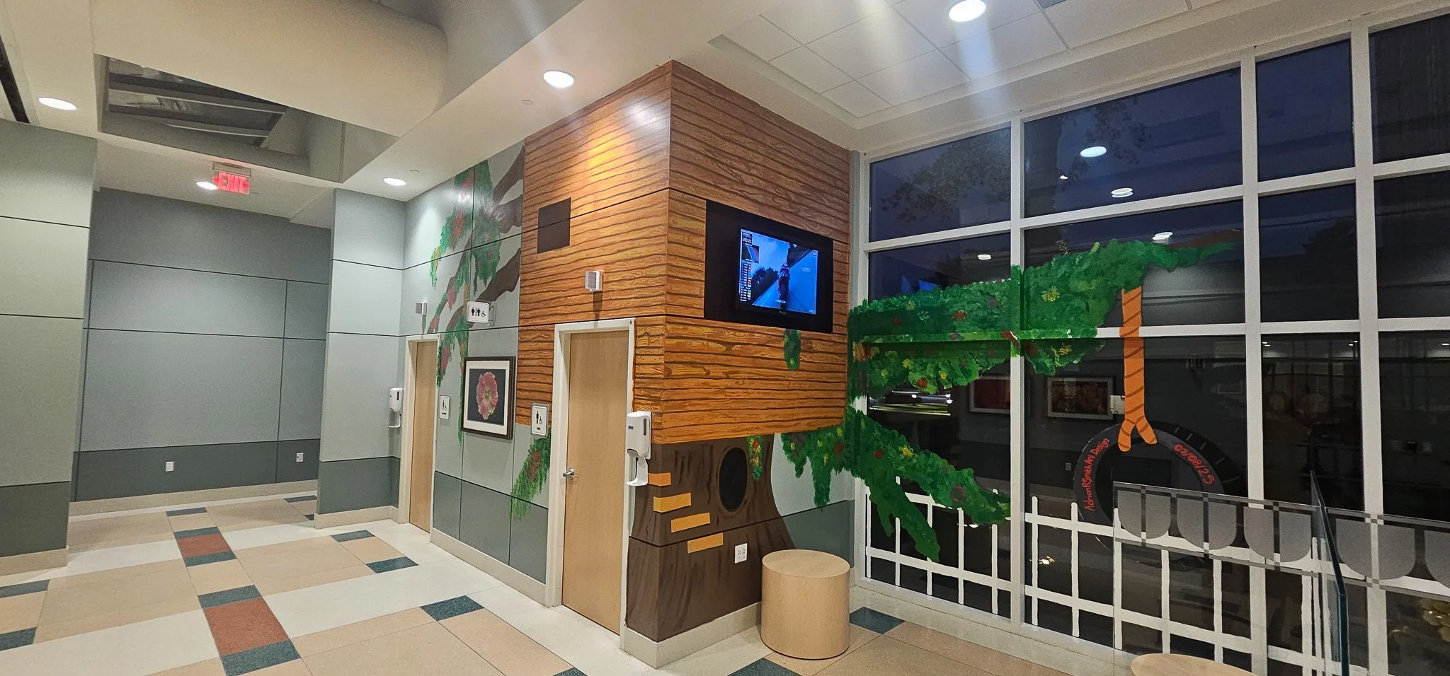 Waiting room Tree house