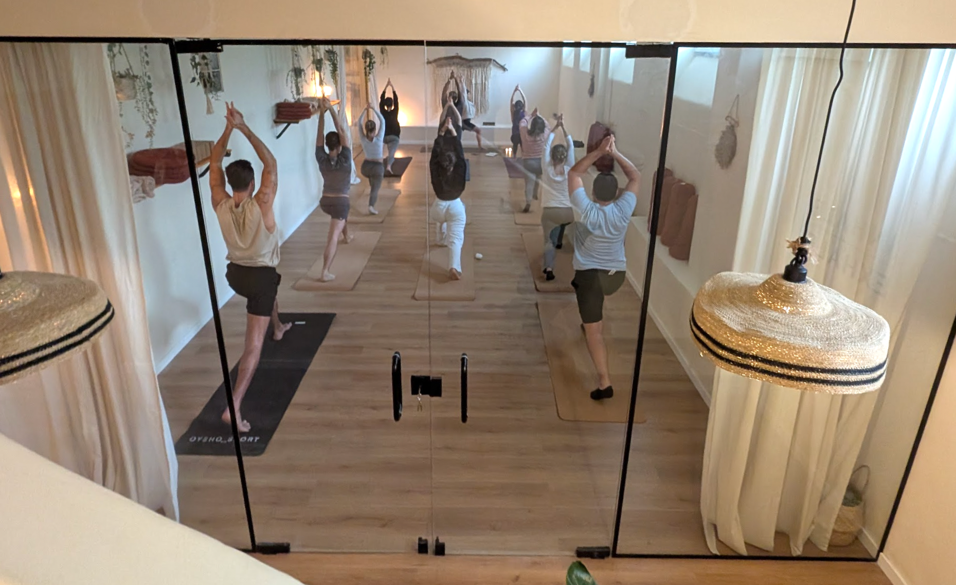 Ha + Tha (Himalayan Hatha + Yin yoga)