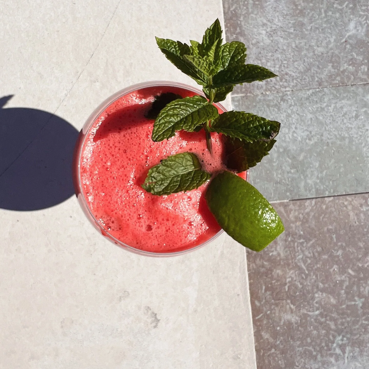 HYDRATION TIME &bull; Tired, bloated, or foggy in the summer heat? You might just be dehydrated... but not just from water loss&mdash;your minerals are leaving the party too!

Make my Watermelon Fizz to hydrate smarter this summer! Blend up watermelo