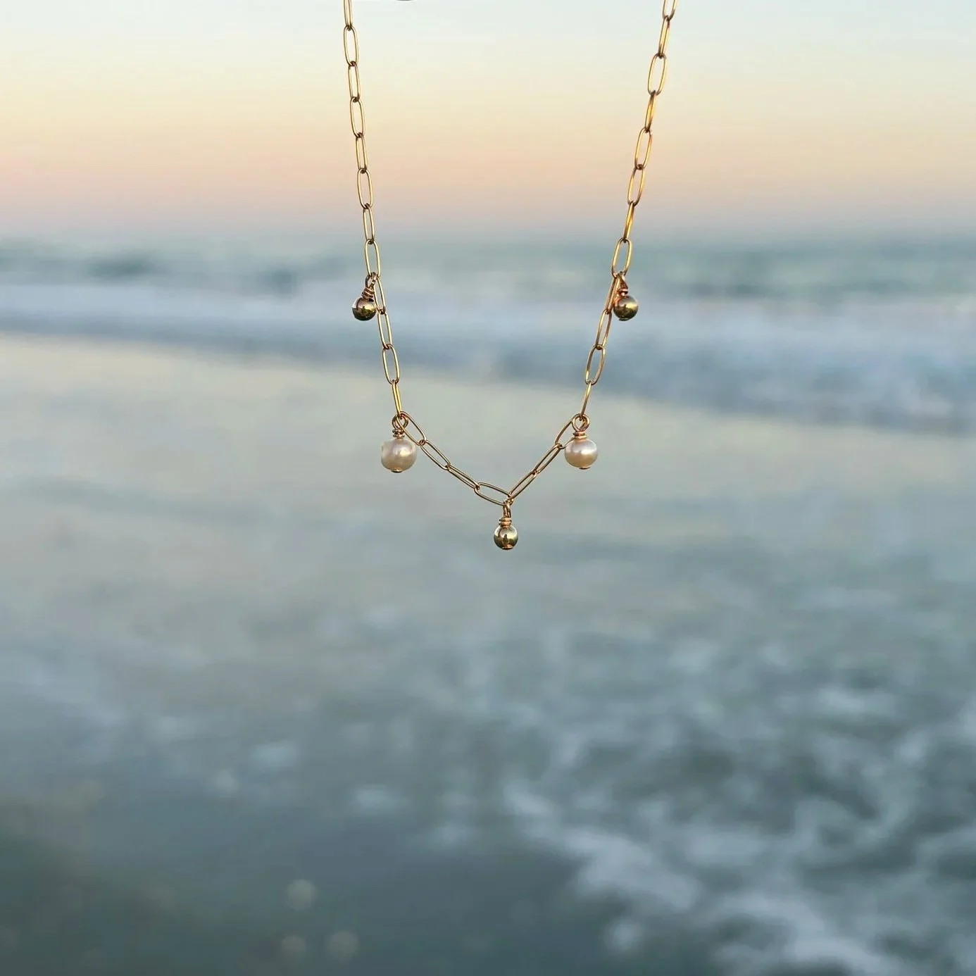 dainty gold pearl anklet