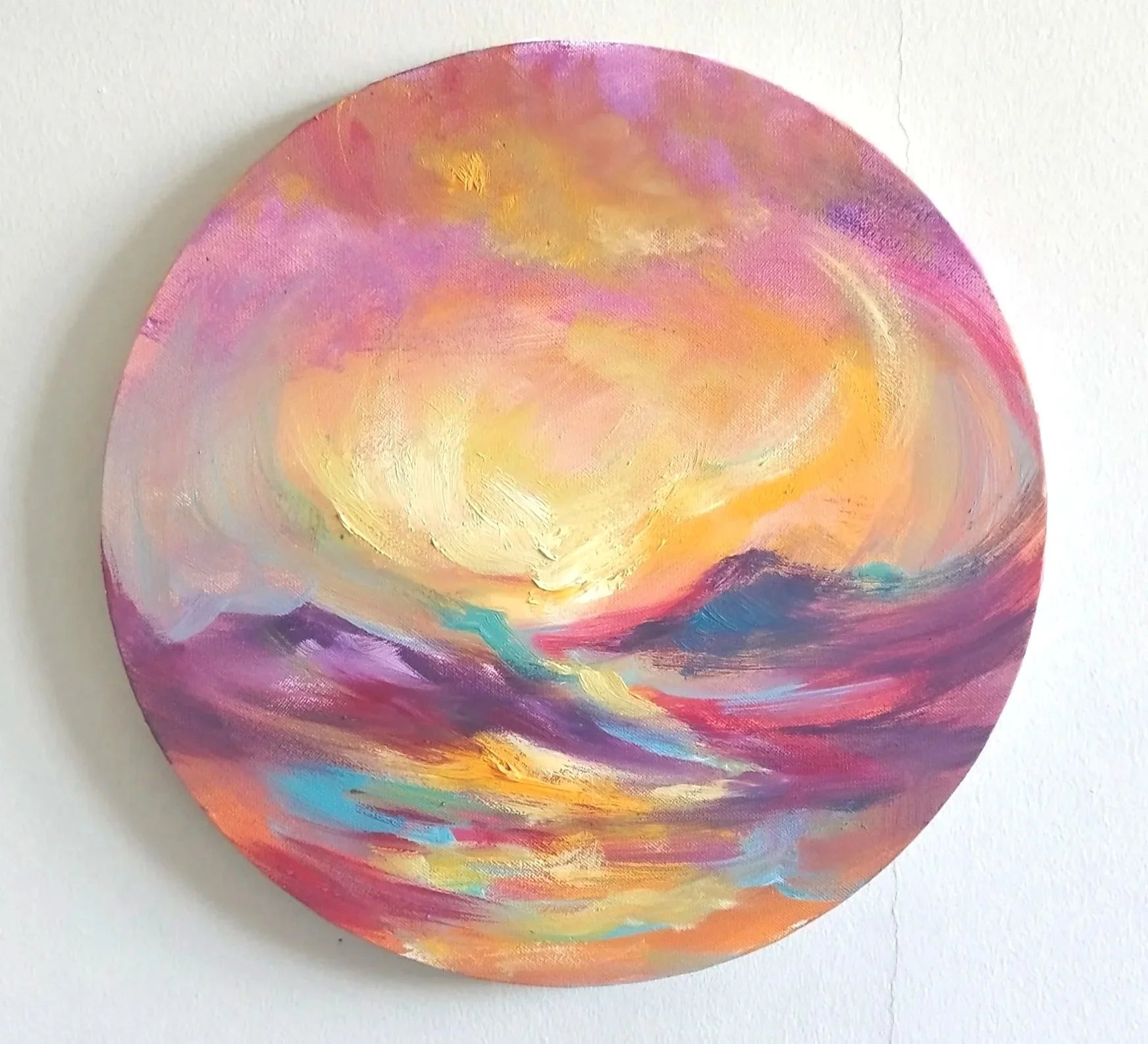 'Unfolding'
Oil on canvas,
30cm round diameter,
£2,000
2026