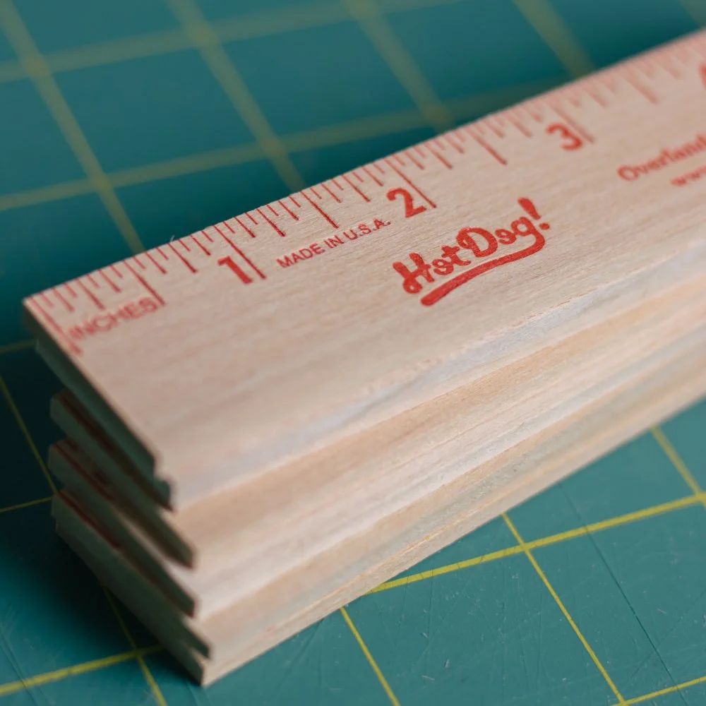 Hot-Dog-Ruler-1.jpg