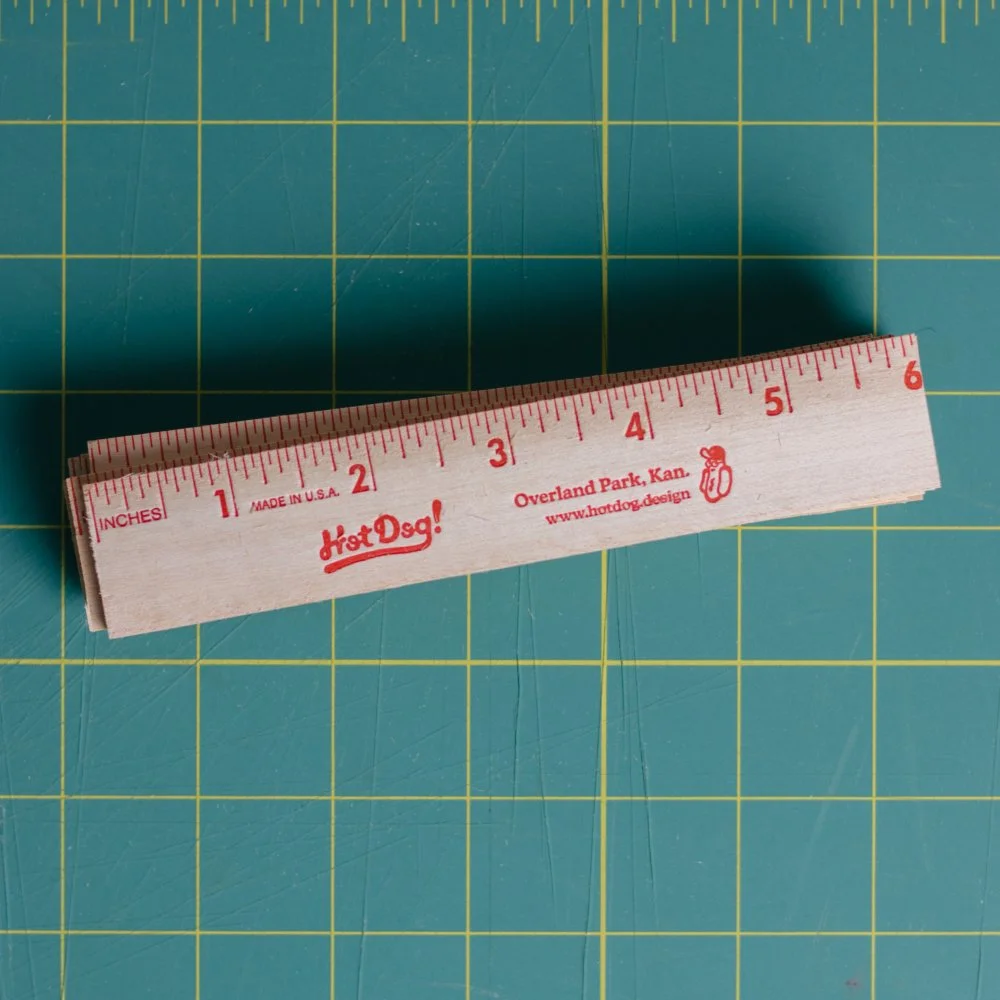 Hot-Dog-Ruler-3.jpg