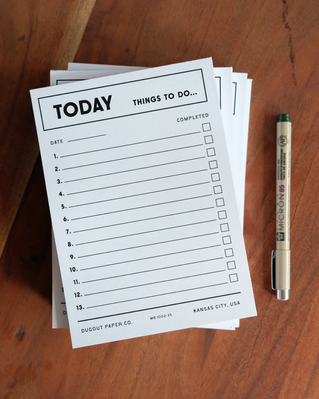 I’m working on my own line of retro stationery – give us a follow at @dugoutpaperco!! 📝
I love collecting retro paper products from estate sales, and sometimes I love them so much that I use them up and it inspires me to create my own.