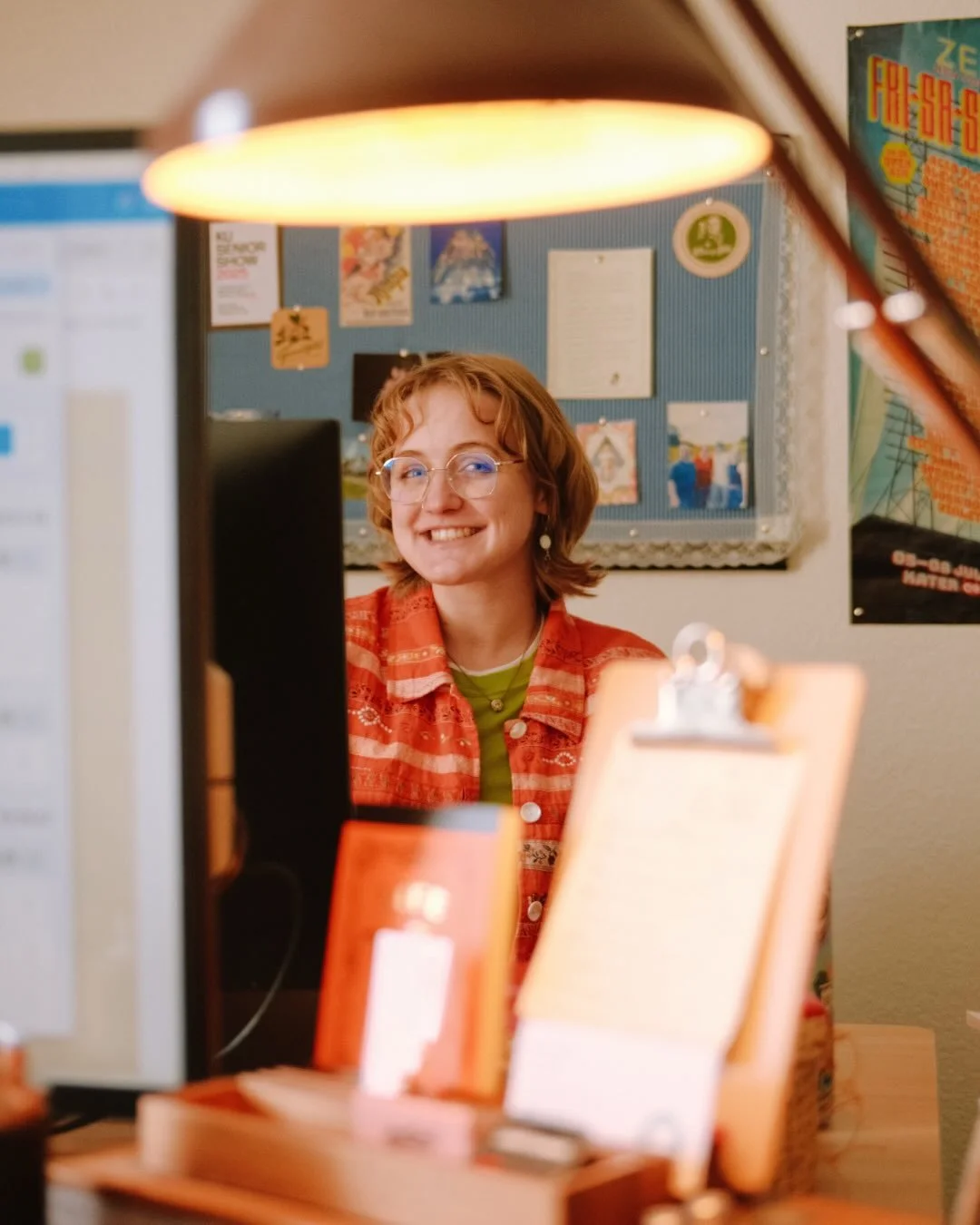 🌭&nbsp;THE SQUAD IS GROWING! Welcome Molly Smith, Jr. Designer 👏

@mollyksmith.designs is a talented designer + illustrator who loves RISO printing, margaritas, thrifting, and danceable music. She grew up in Shawnee, Kansas, and graduated from K.U.