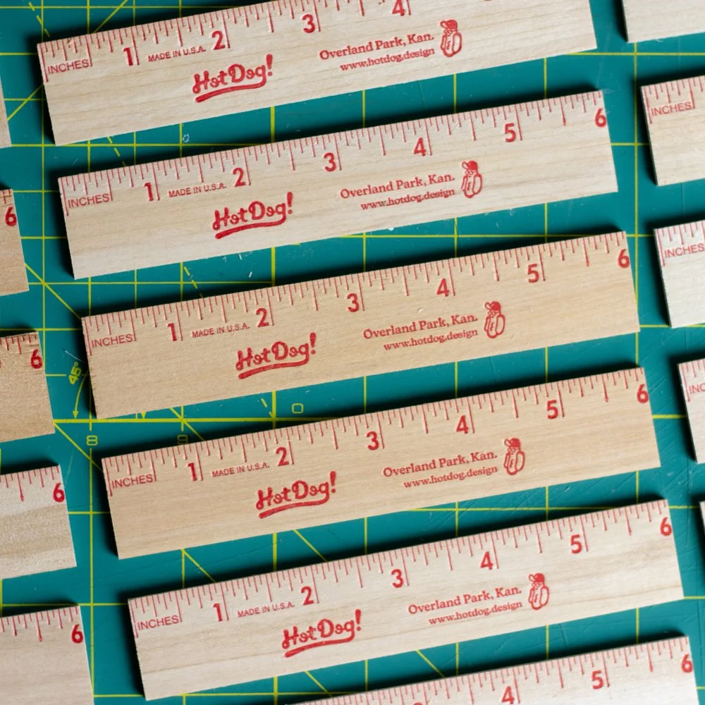 Hot-Dog-Ruler-4.jpg