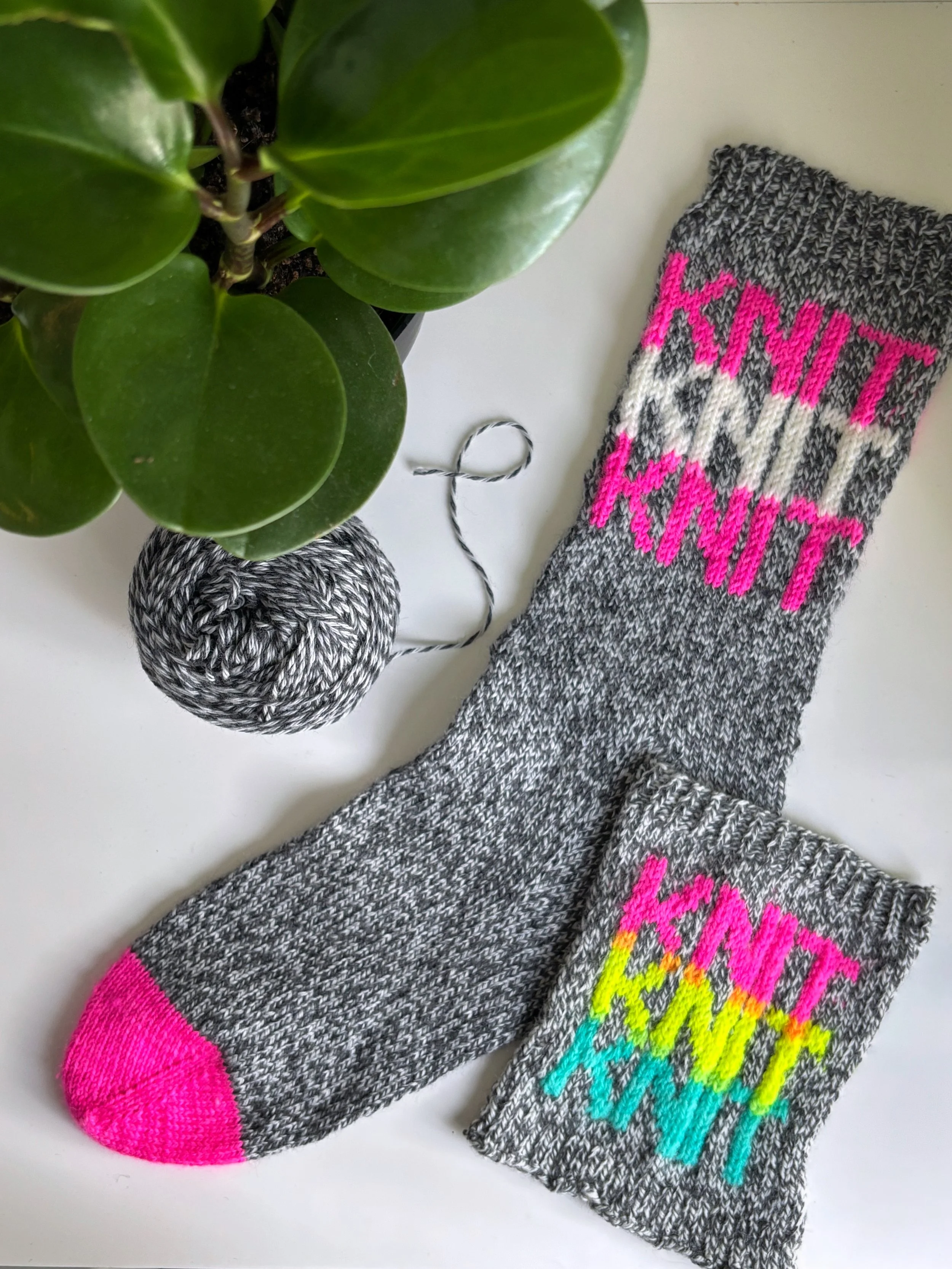 knitknitknit_socks_IMG_6258.jpg
