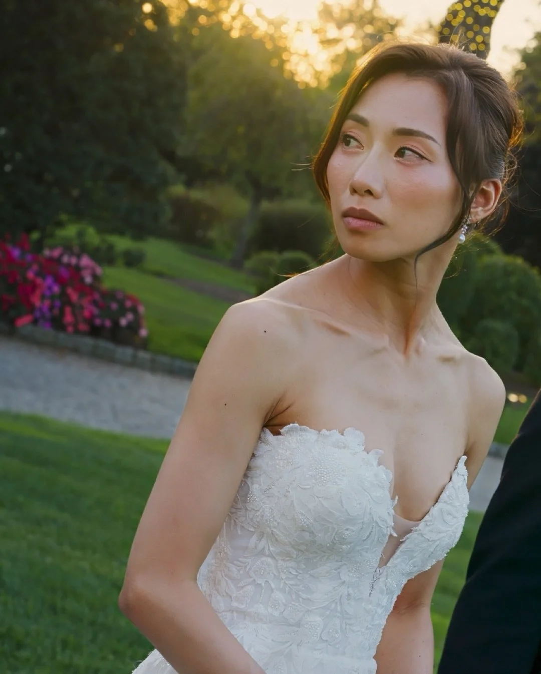 These aren&rsquo;t photos.
They&rsquo;re frozen seconds from a film.

We love pulling stills out of motion &mdash;
because sometimes one frame holds more truth
than a perfectly posed shot ever could.

The blur.
The grain.
The breath between moments.
