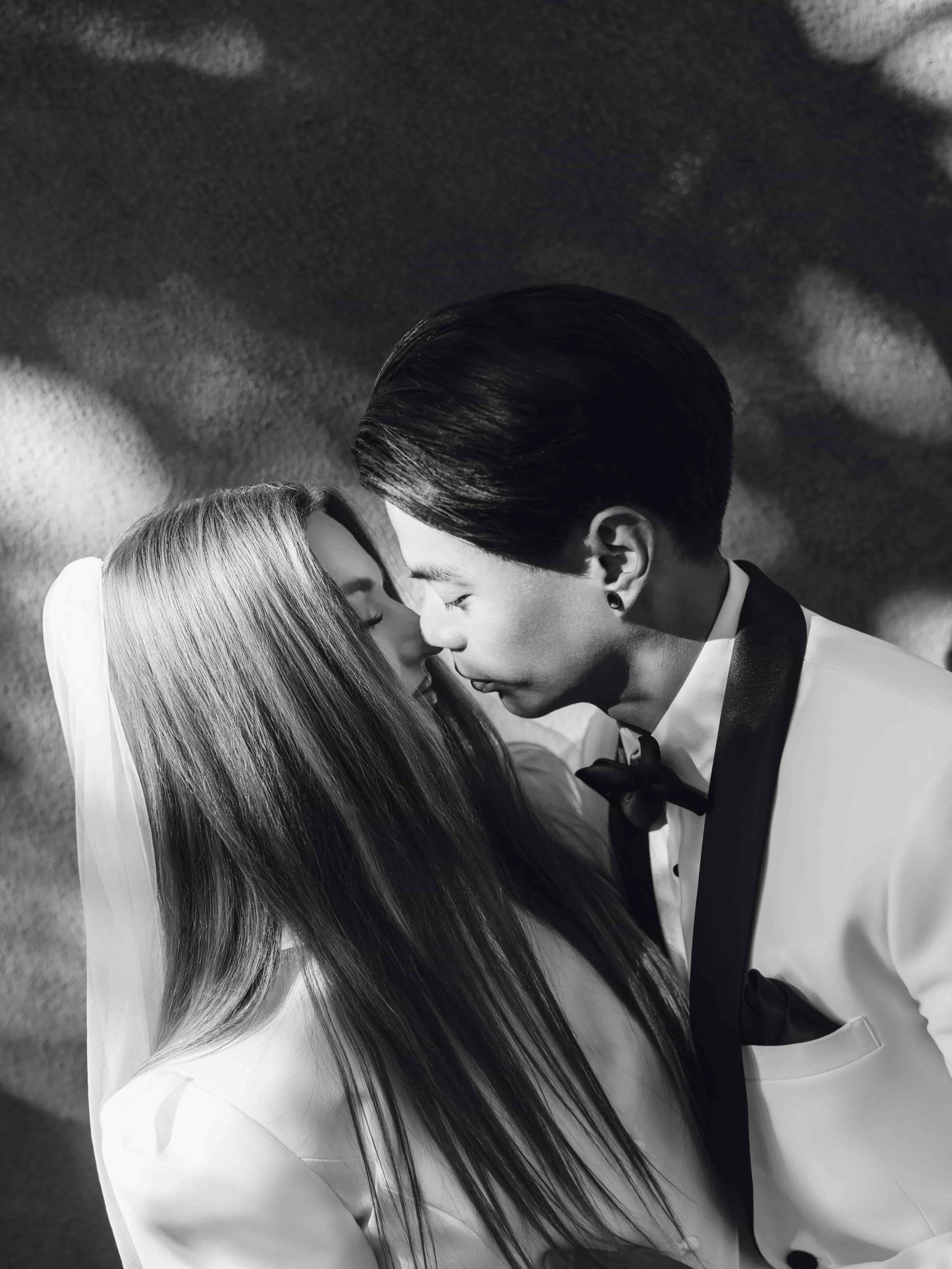 nyc-micro-wedding-portrait-black-white.jpg