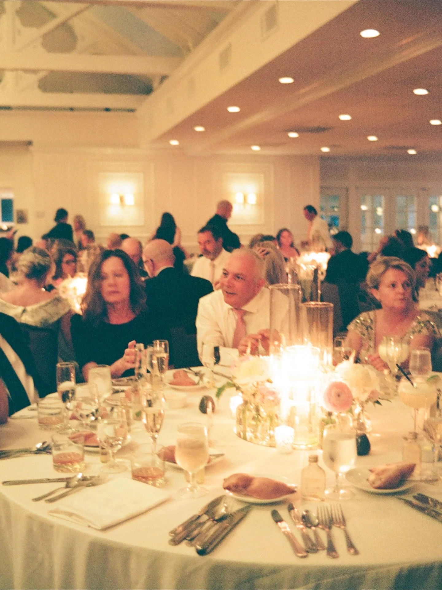 Scenes from Ty &amp; Nicole&rsquo;s polish wedding 🎥

taken on #35mmfilm

Editorial wedding photographer capturing timeless film aesthetics, authentic moments, cinematic portraits, luxury destination weddings, artistic storytelling, vintage-inspired