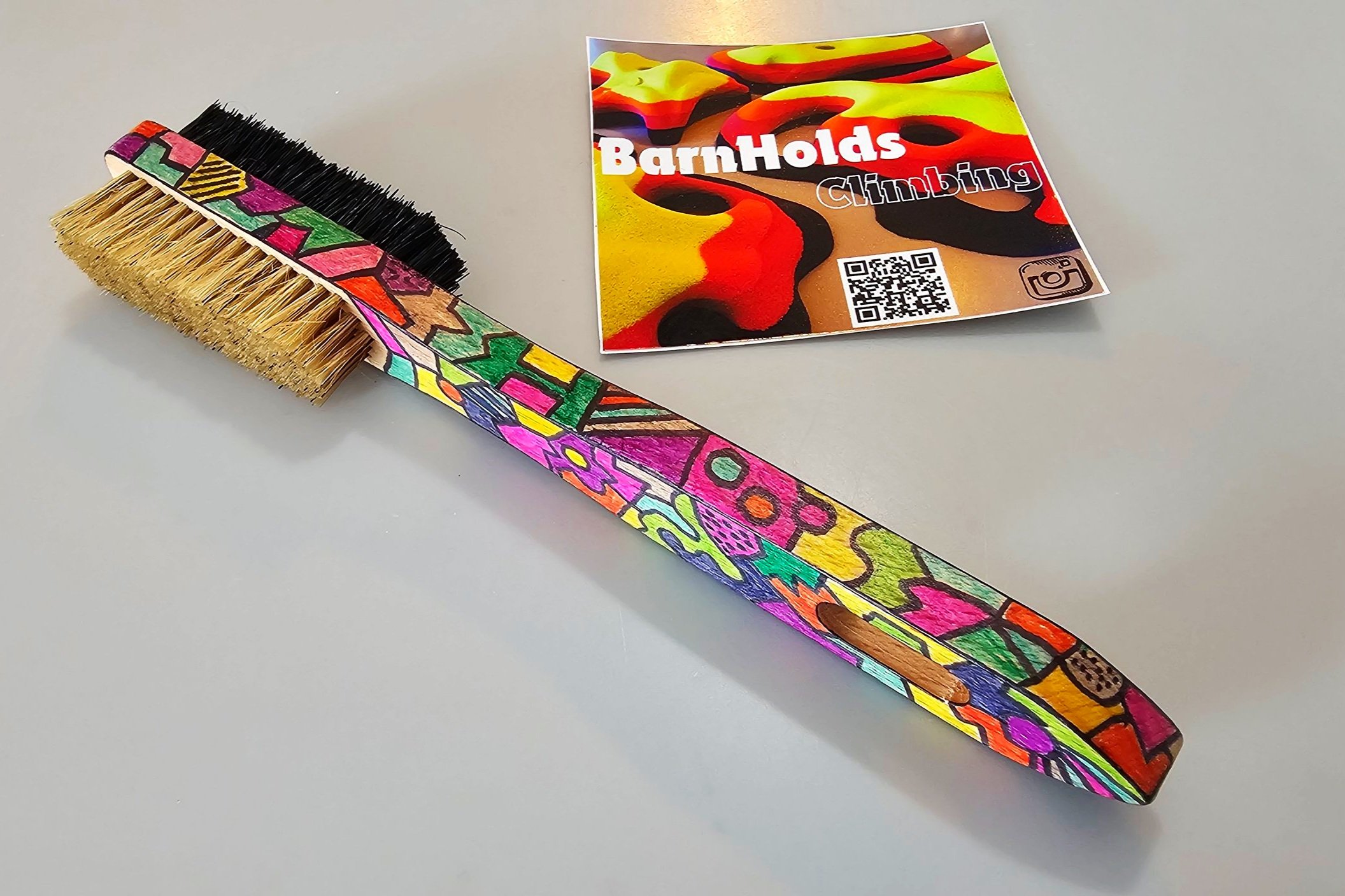 BarnHolds Custom Color Art Climbing Boulder Brush