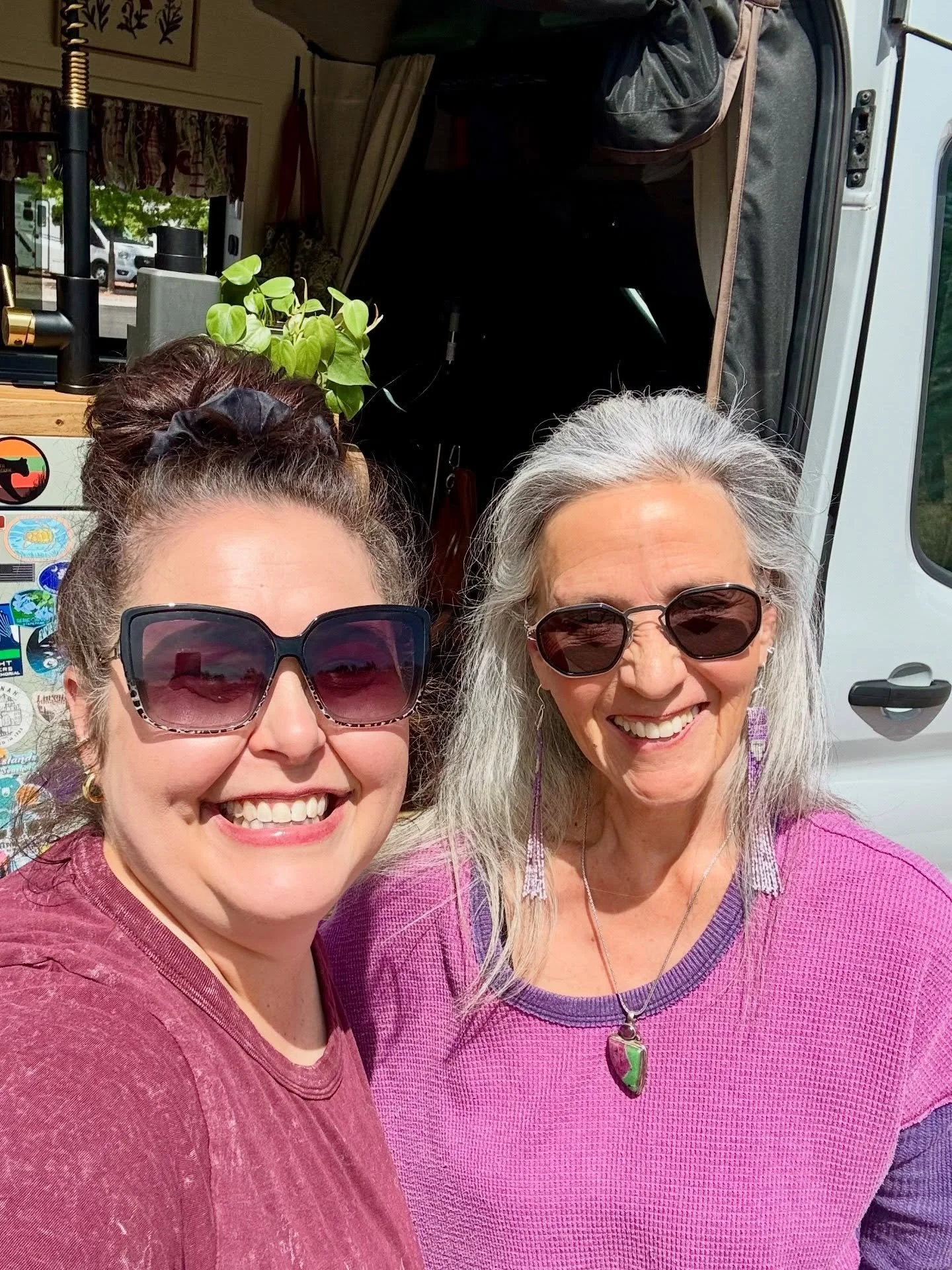 I had so much fun meeting and hanging out with @sacredsoundsforthesoul during my time in Sedona. We chatted about van life, travel, and how much we love our @driftercampervans. Thanks sooo much for coming to see me Debra❤️
