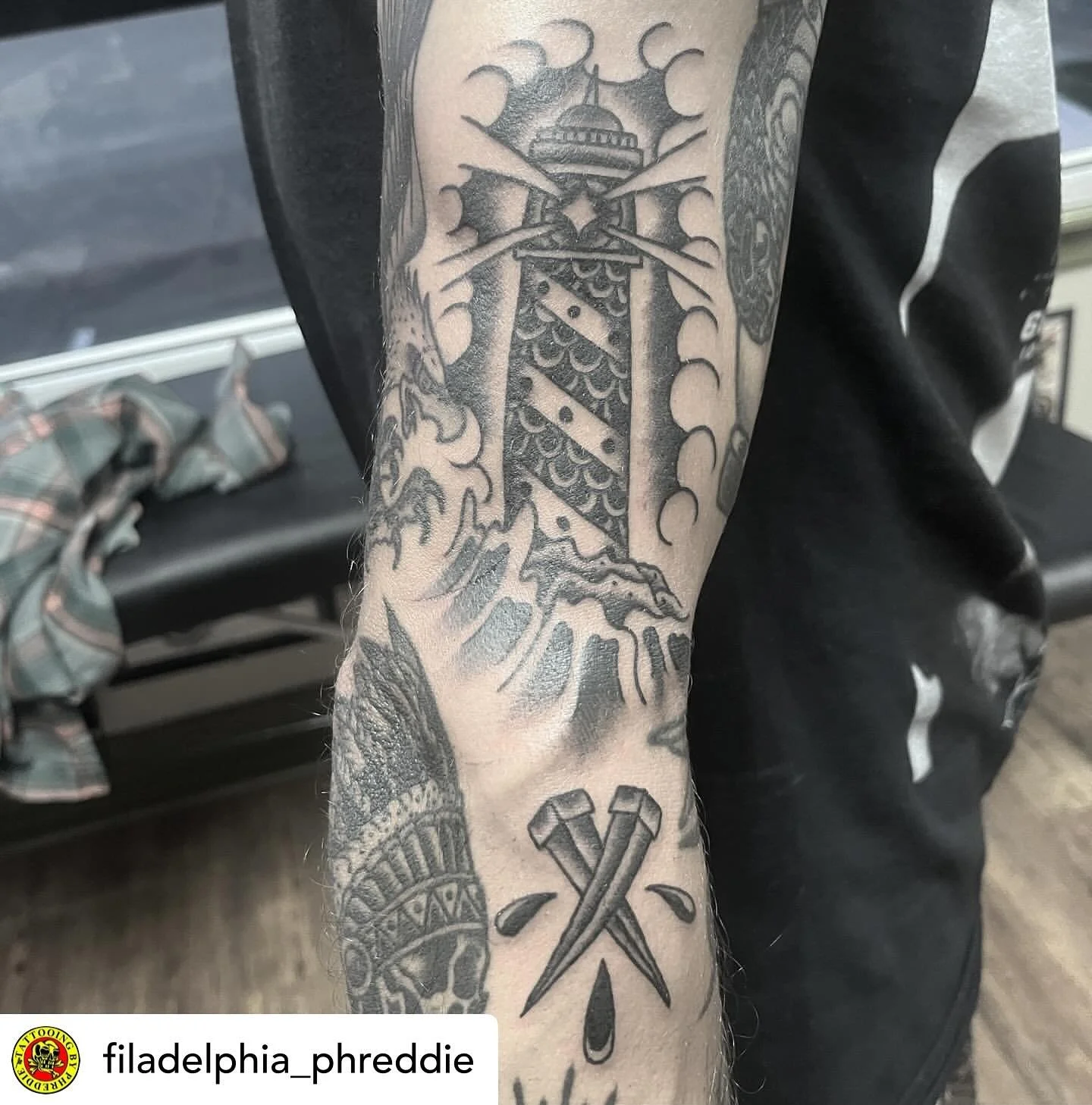 Lighthouse by @filadelphia_phreddie done at #havertownelectrictattoo 
#delco 
#delcotattooshops 
#havertown