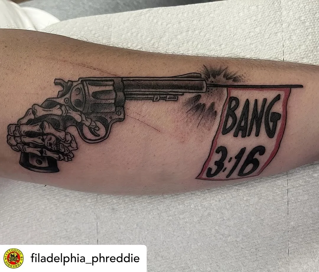 By @filadelphia_phreddie done at #havertownelectrictattoo 

#delco 
#delcotattooshops 
#havertown