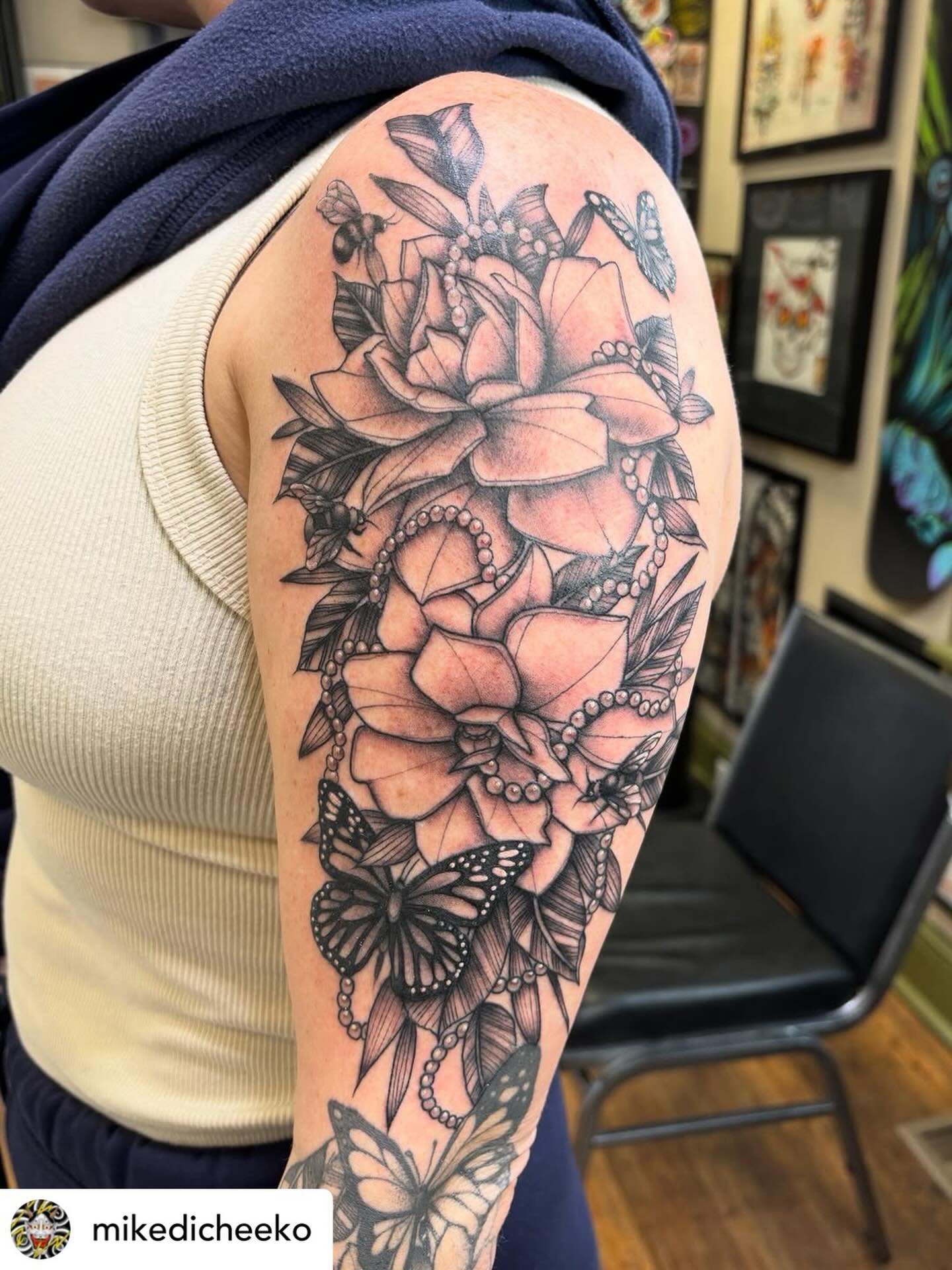 sleeve by @mikedicheeko 

We always have time for you, large or small! 
Open 7 days a week 😎