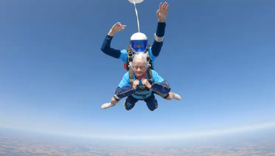 102 Year Old Skydiver