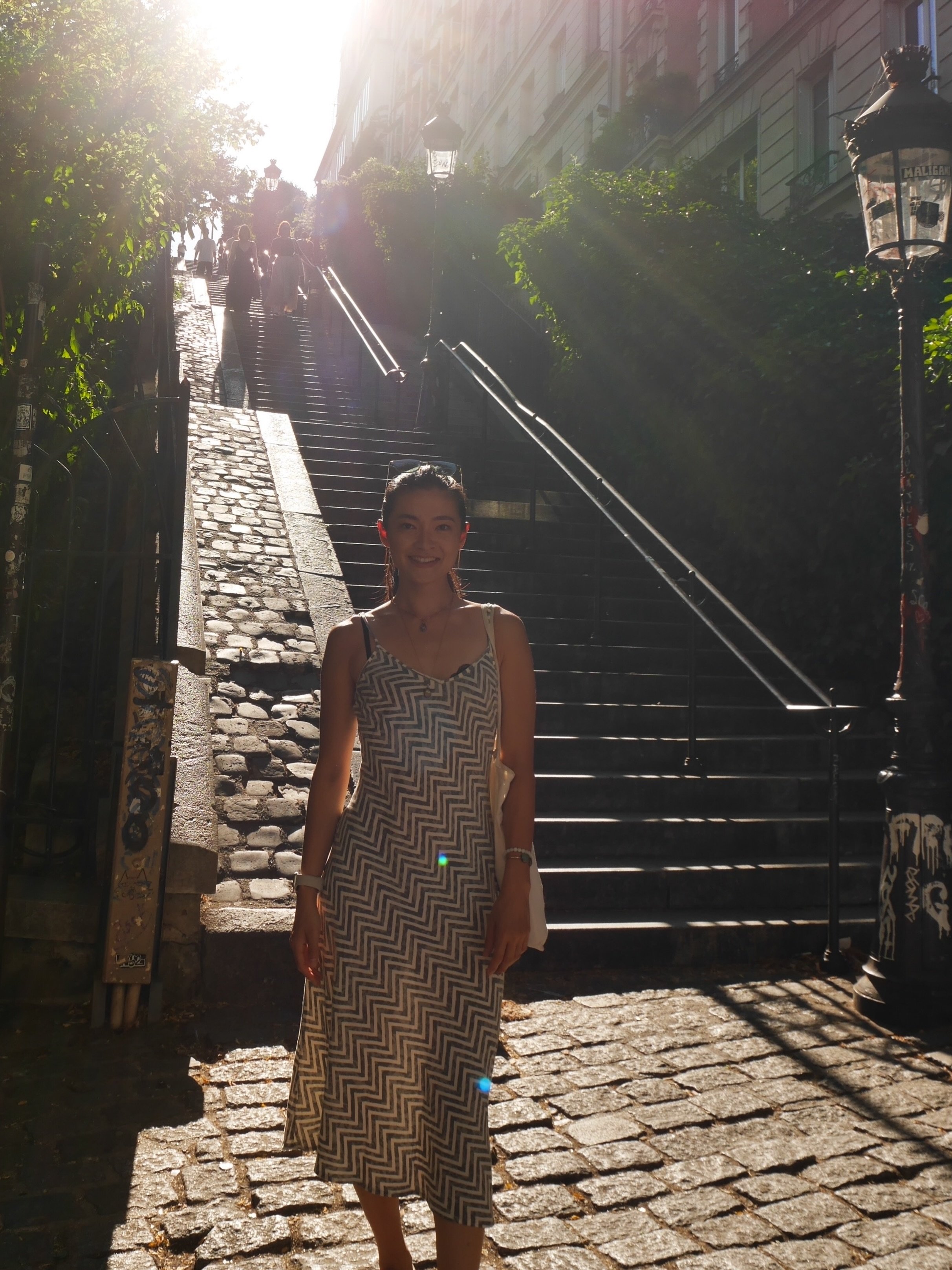 Spending the eclipse in Paris🌑🌒🌓🌔#paris