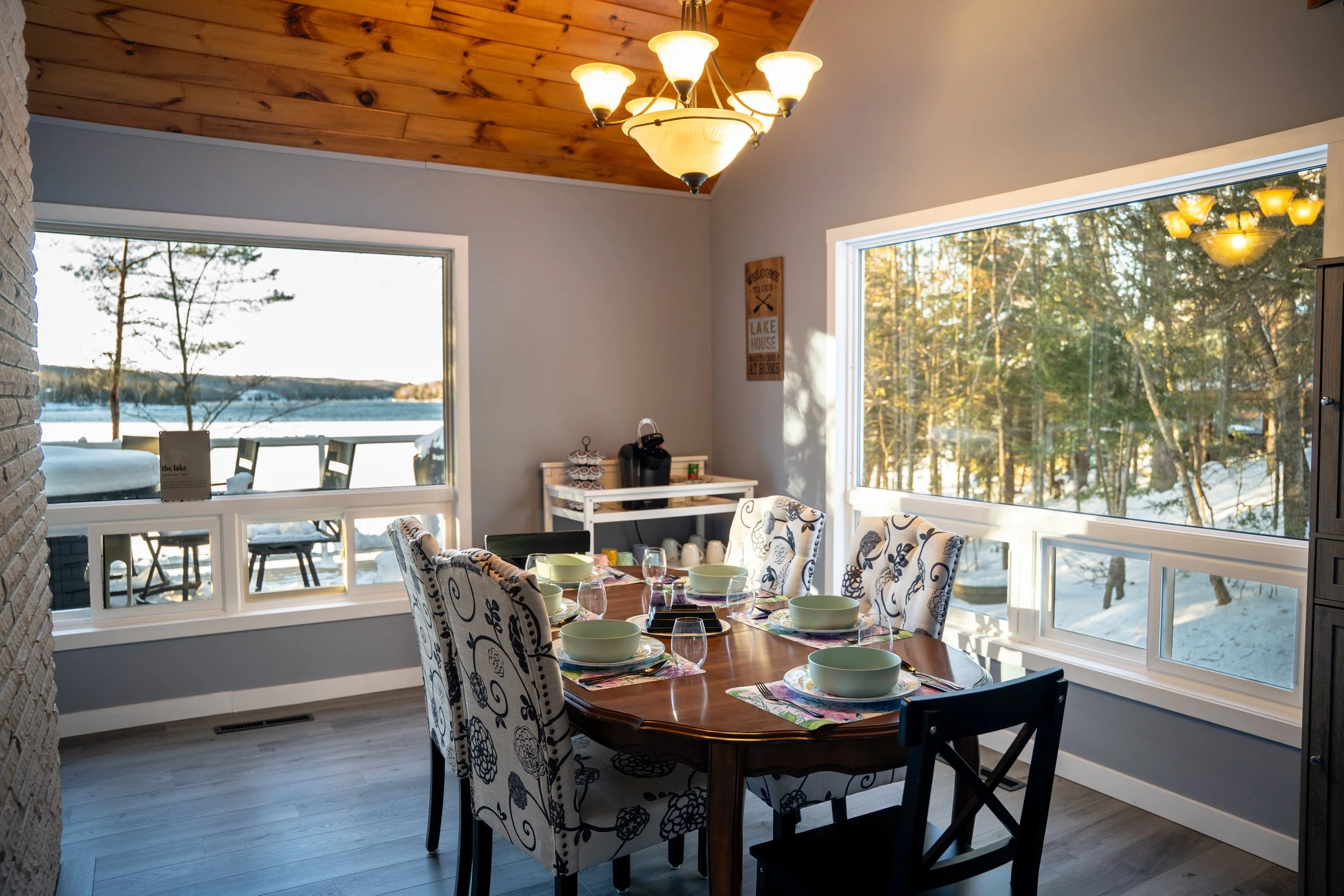 Cedar and Sand Lakehouse Christmas Winter 2025-27.jpg