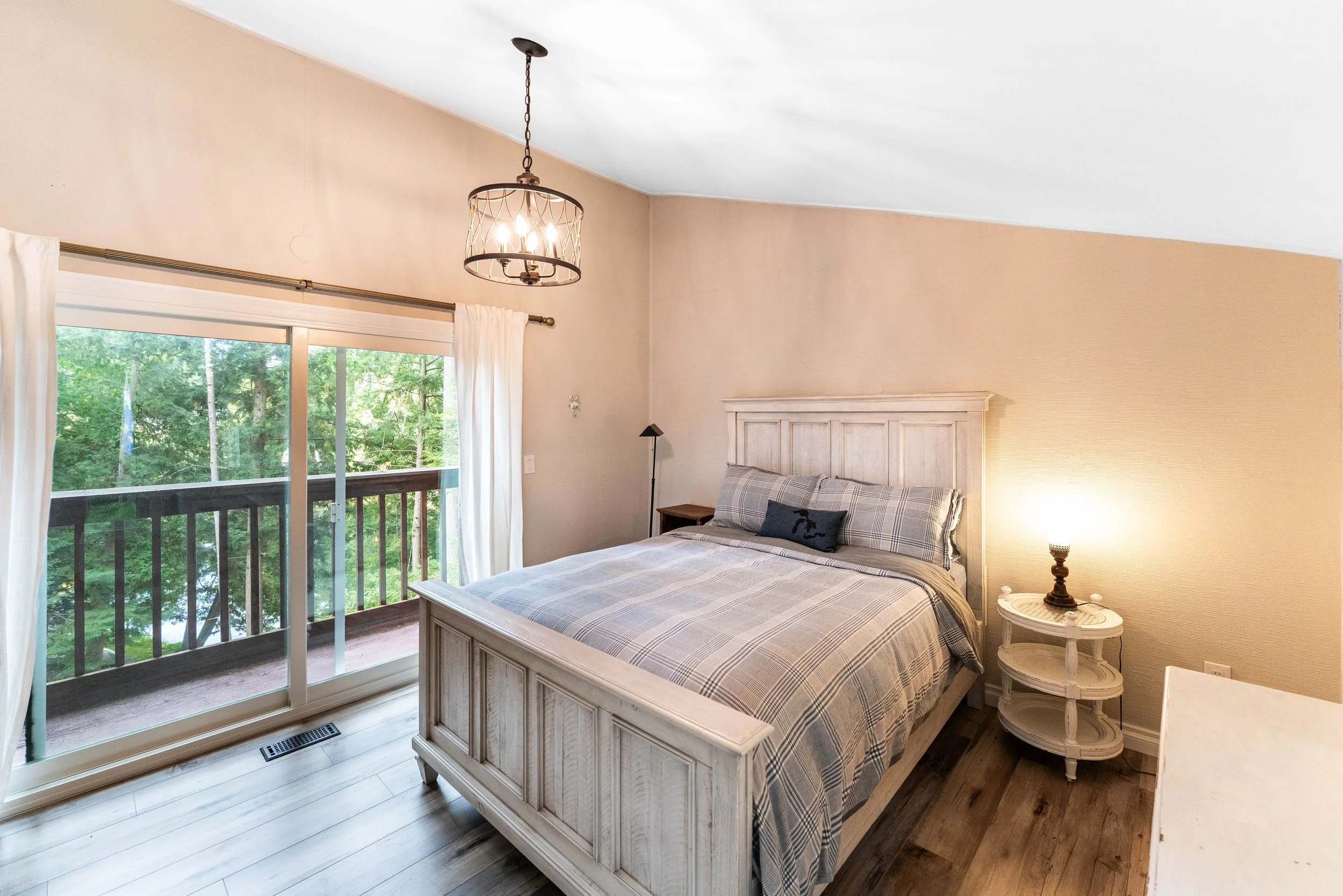 M&M Cottage September Photoshoot-165.jpg