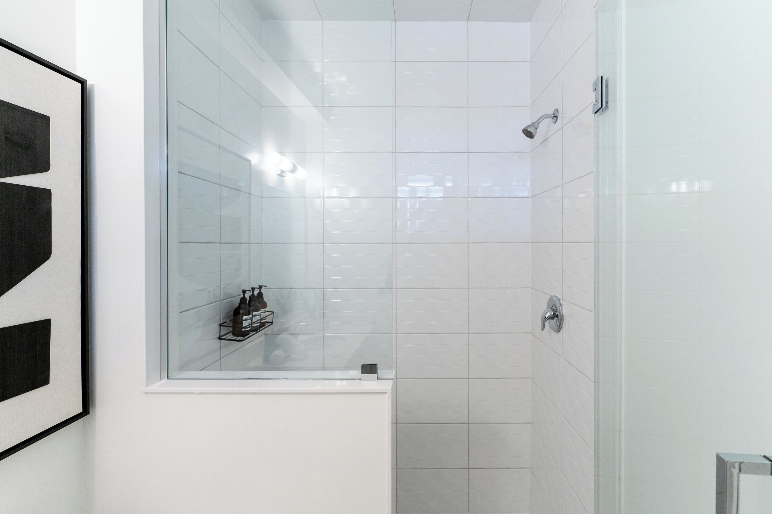 bathroom3_2.jpg