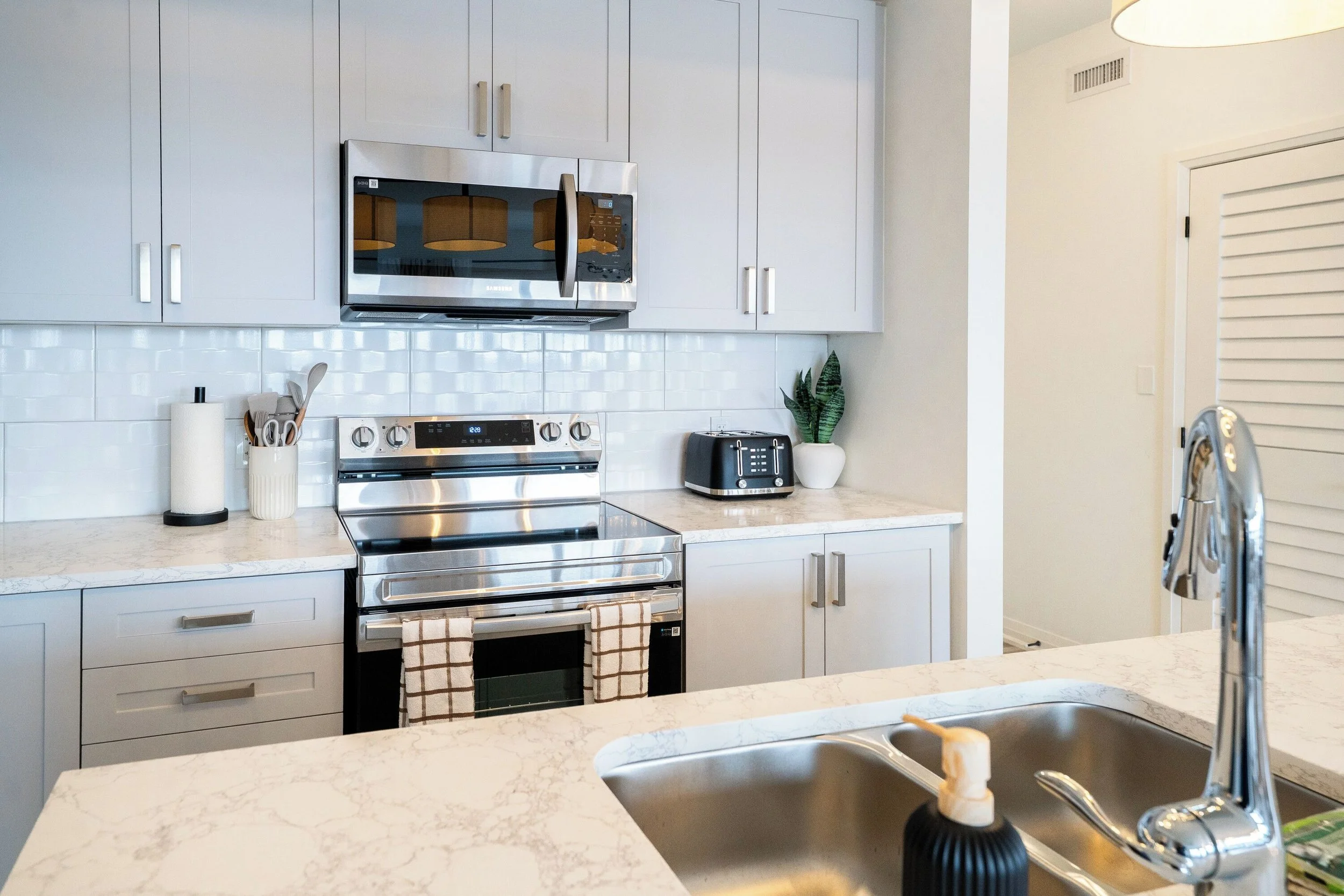 kitchen3.jpg