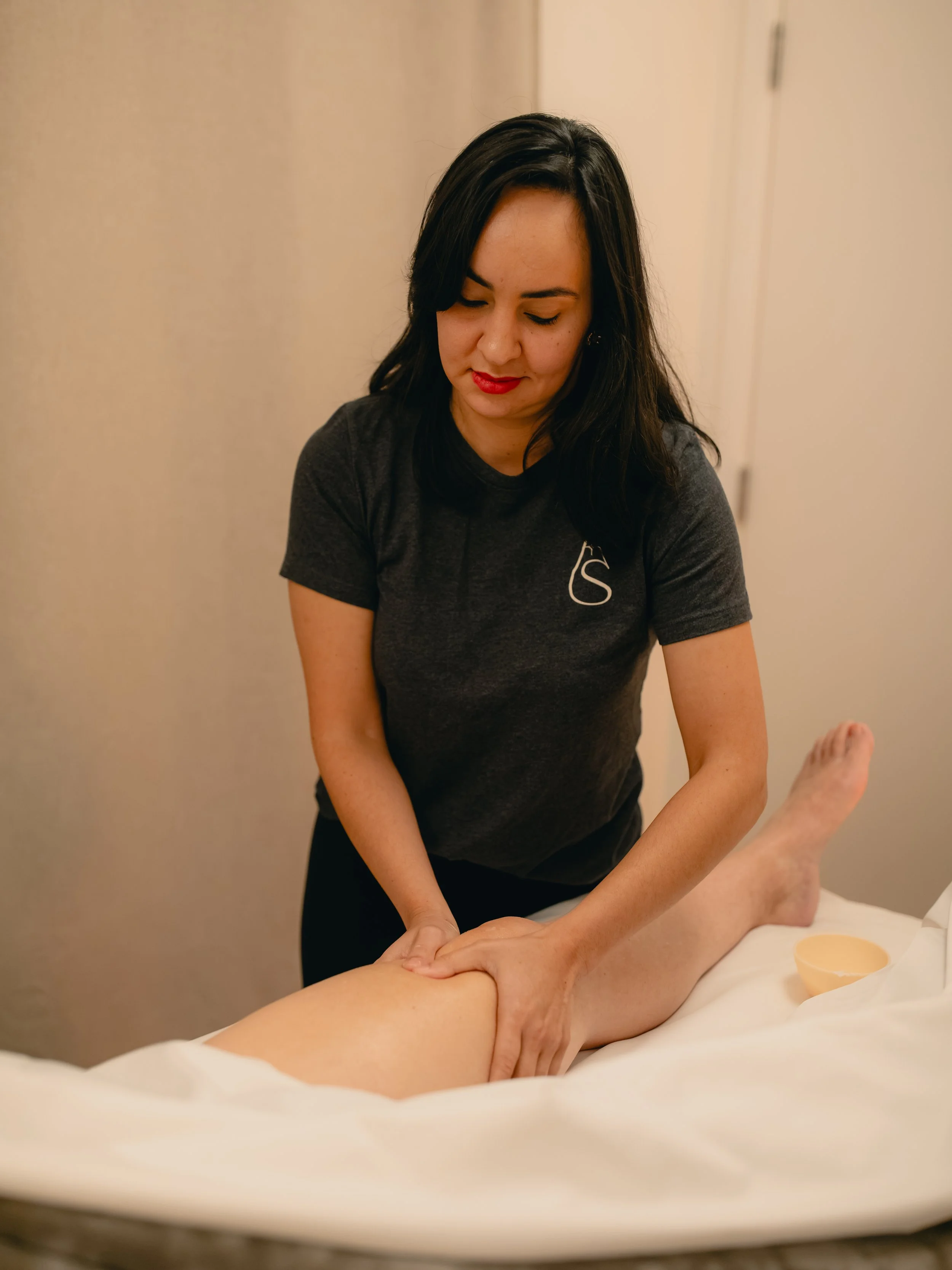 manual lymphatic drainage massage
